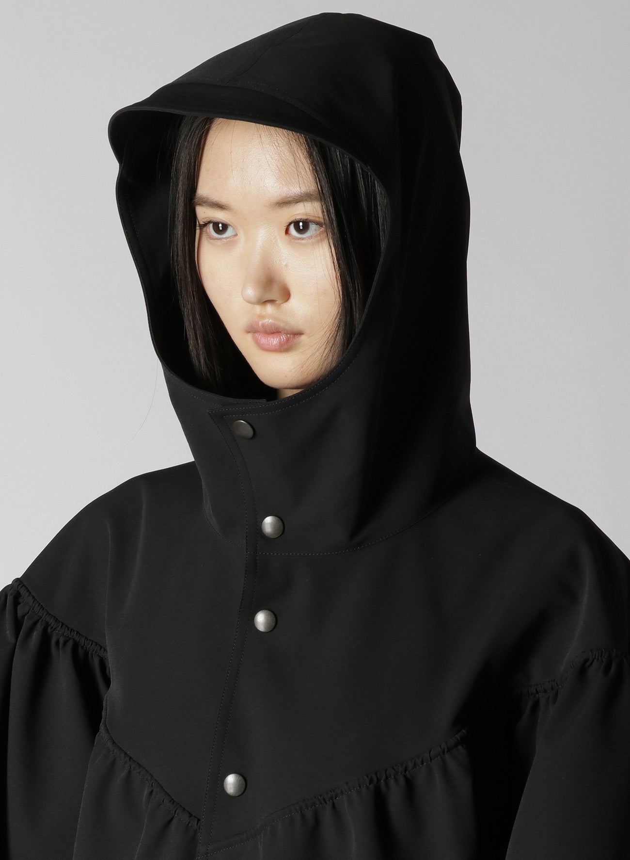 WATER REPELLENT POLYESTER STRETCH RAINCOAT