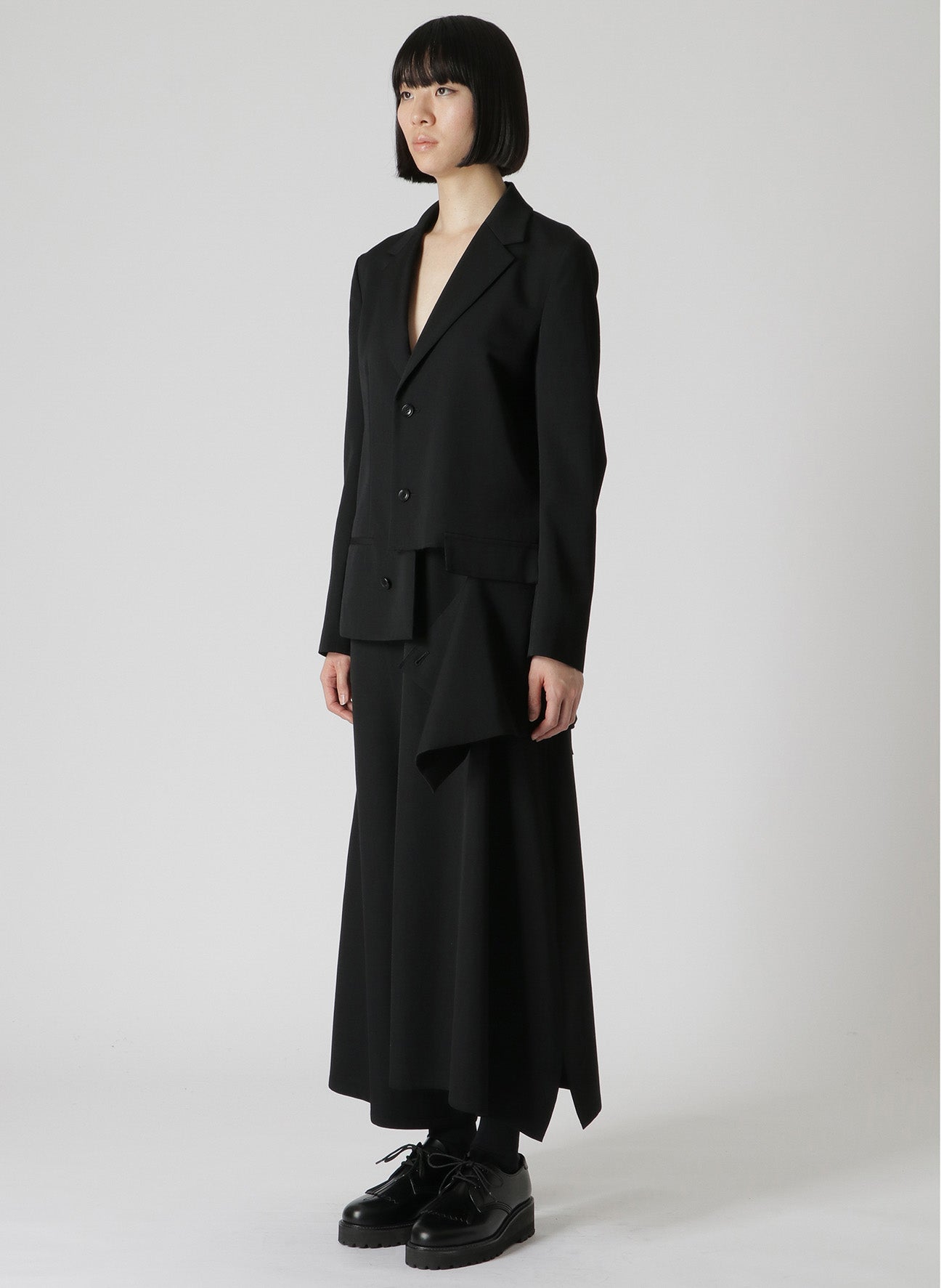 WOOL GABARDINE LEFT SLIT DETAIL JACKET