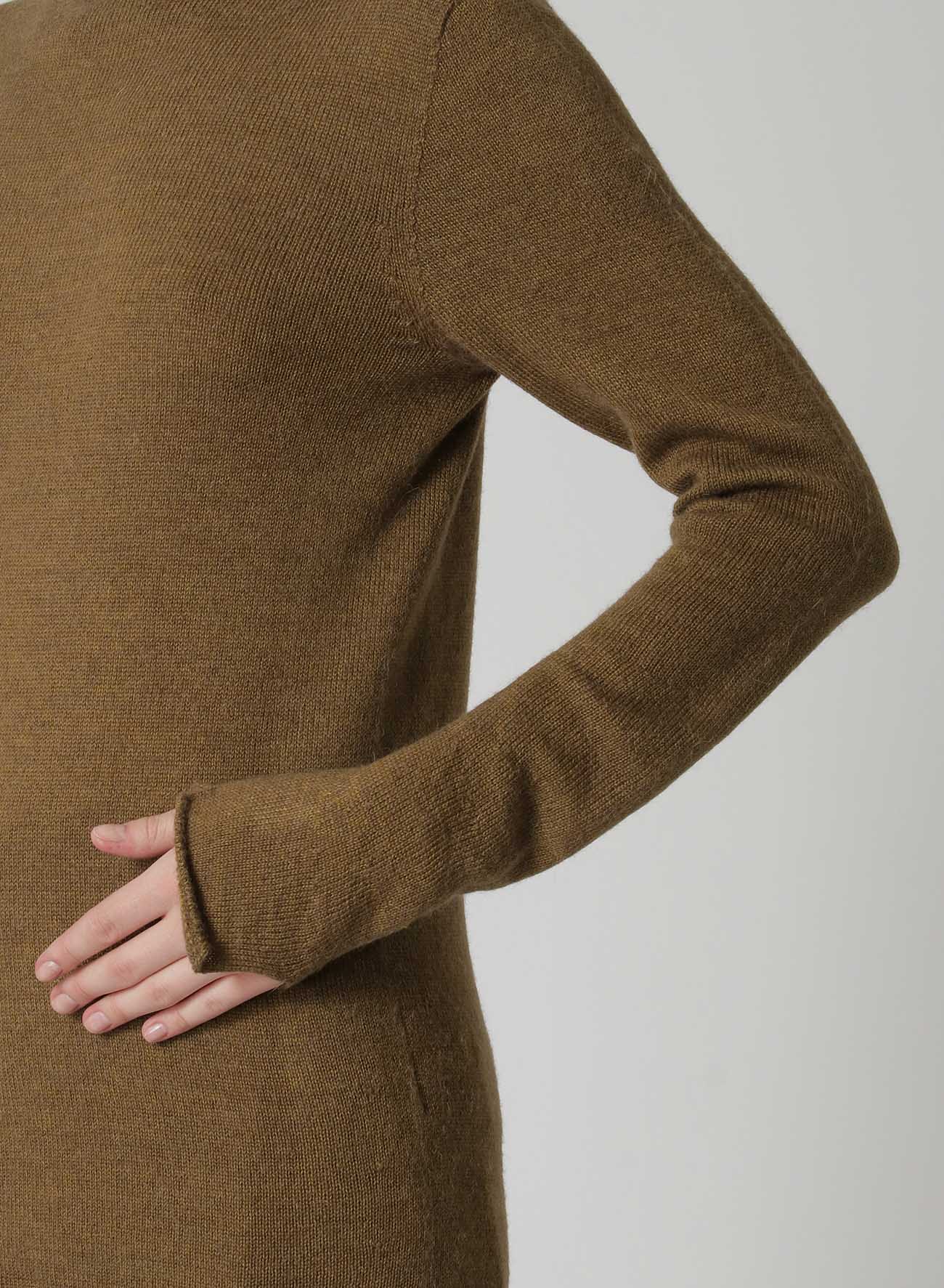 ALPACA BLEND DRAPEY SLEEVE TURTLENECK