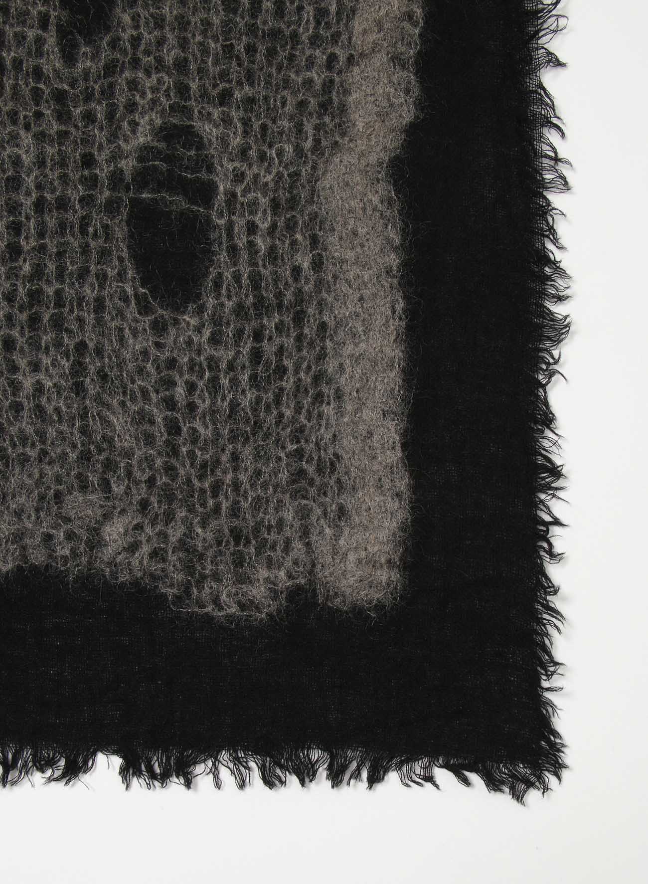 WOOL/MOHAIR BLEND SCARF