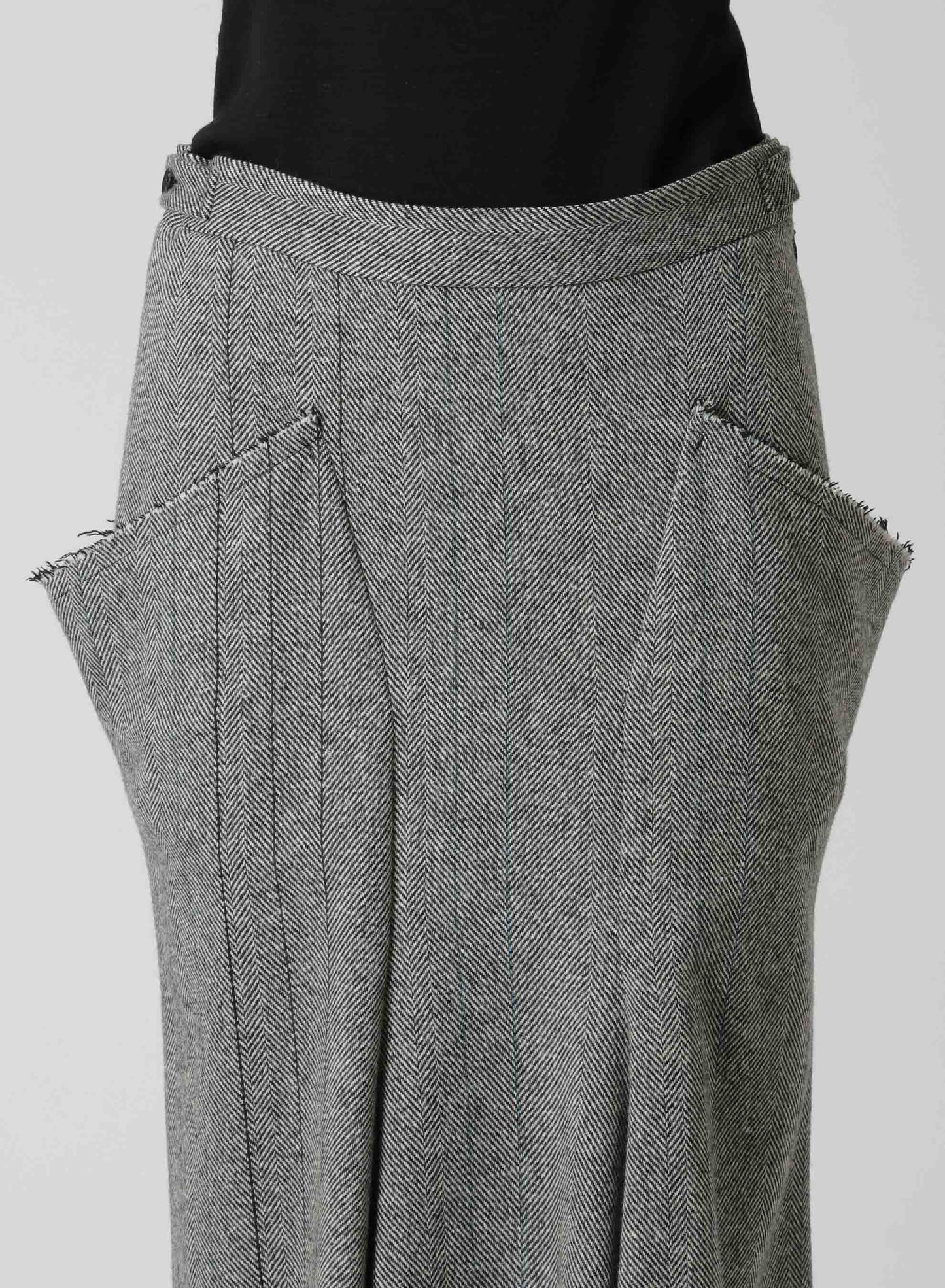 WOOL TWEED HERRINGBONE LONG POCKET SKIRT