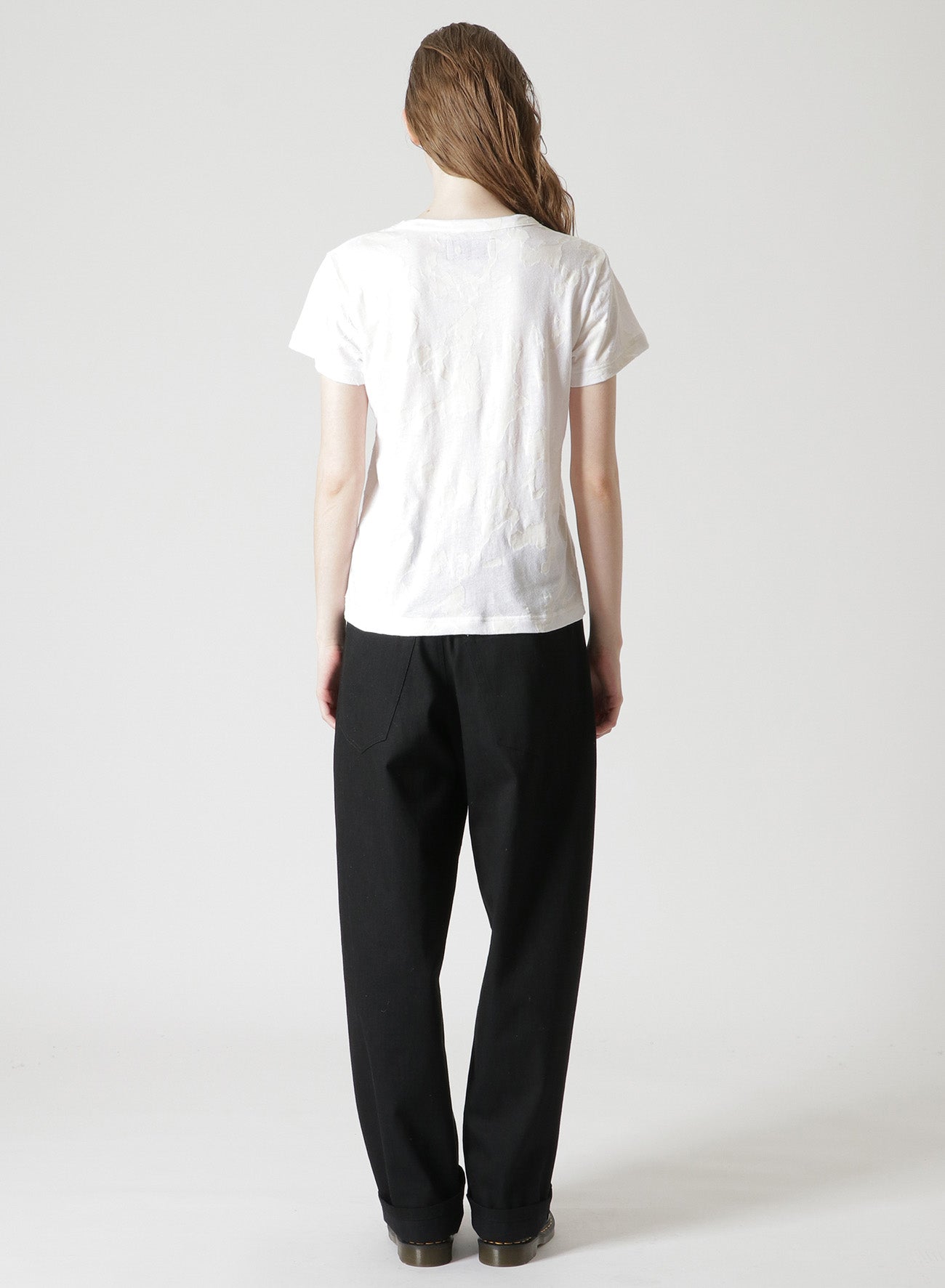 LEFT VERTICAL SEAM T-SHIRT