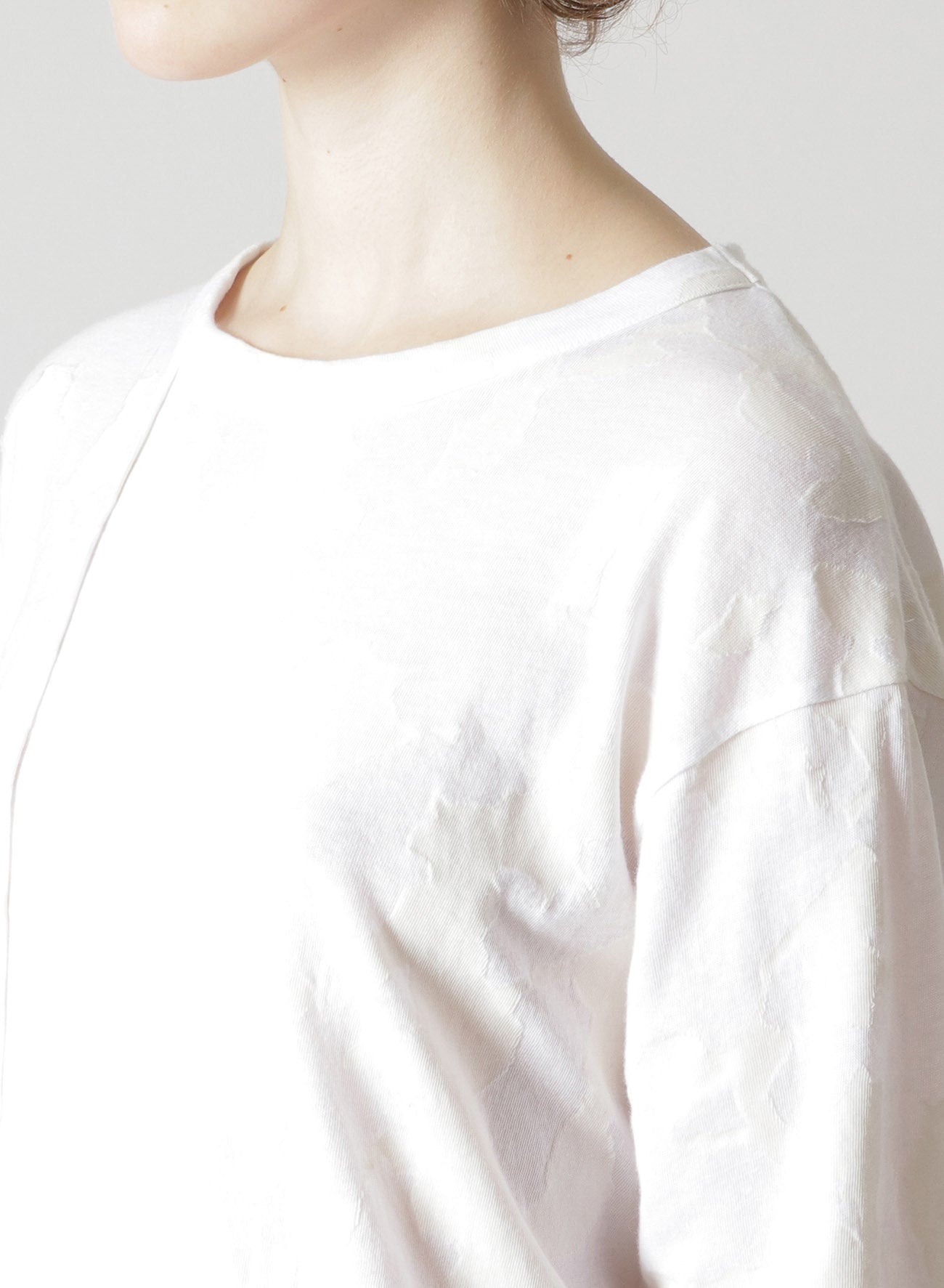 RIGHT VERTICAL SEAM LONG SLEEVE T-SHIRT