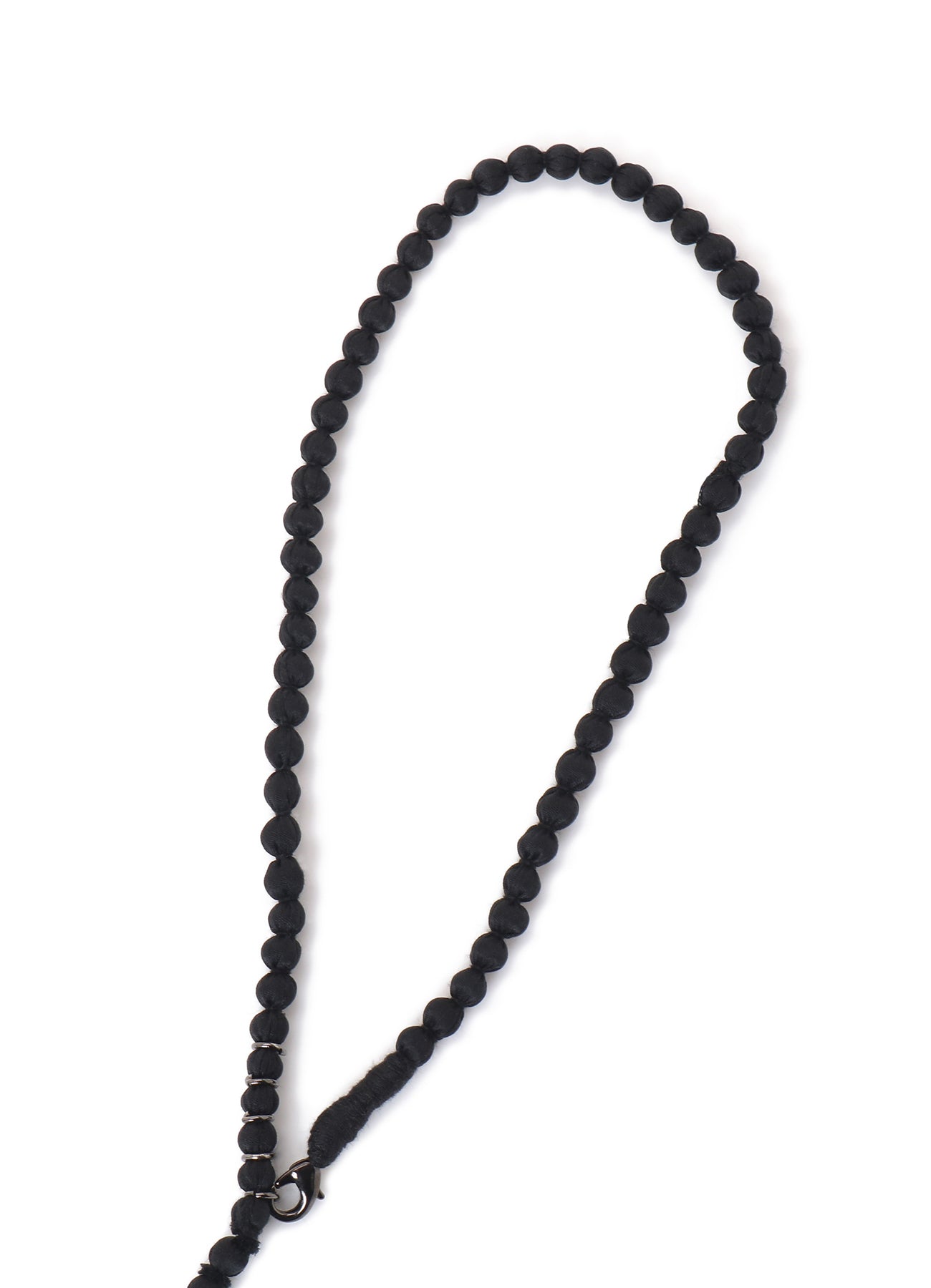 SMALL SILK BALL NECKLACE