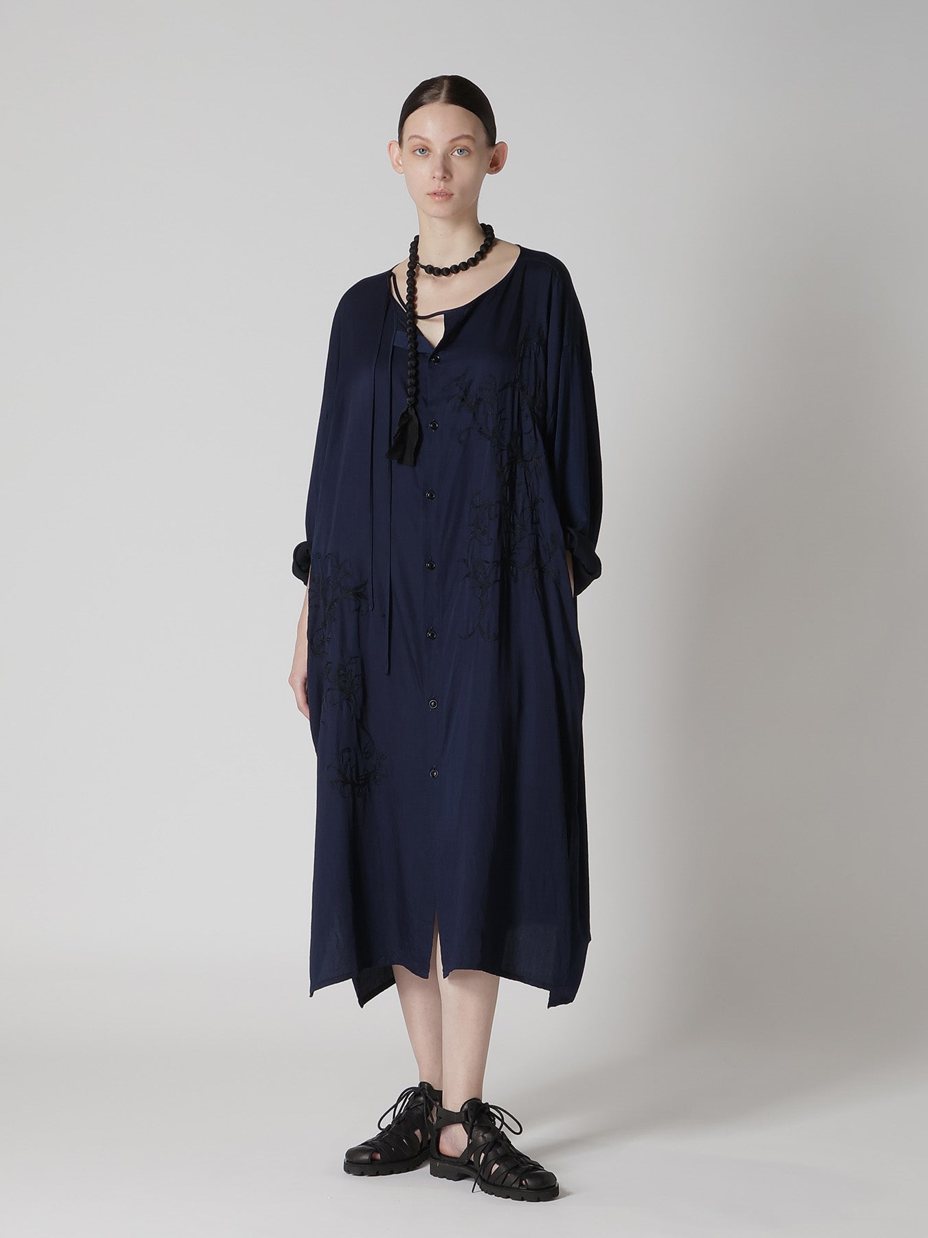 BIG SILK BALL NECKLACE