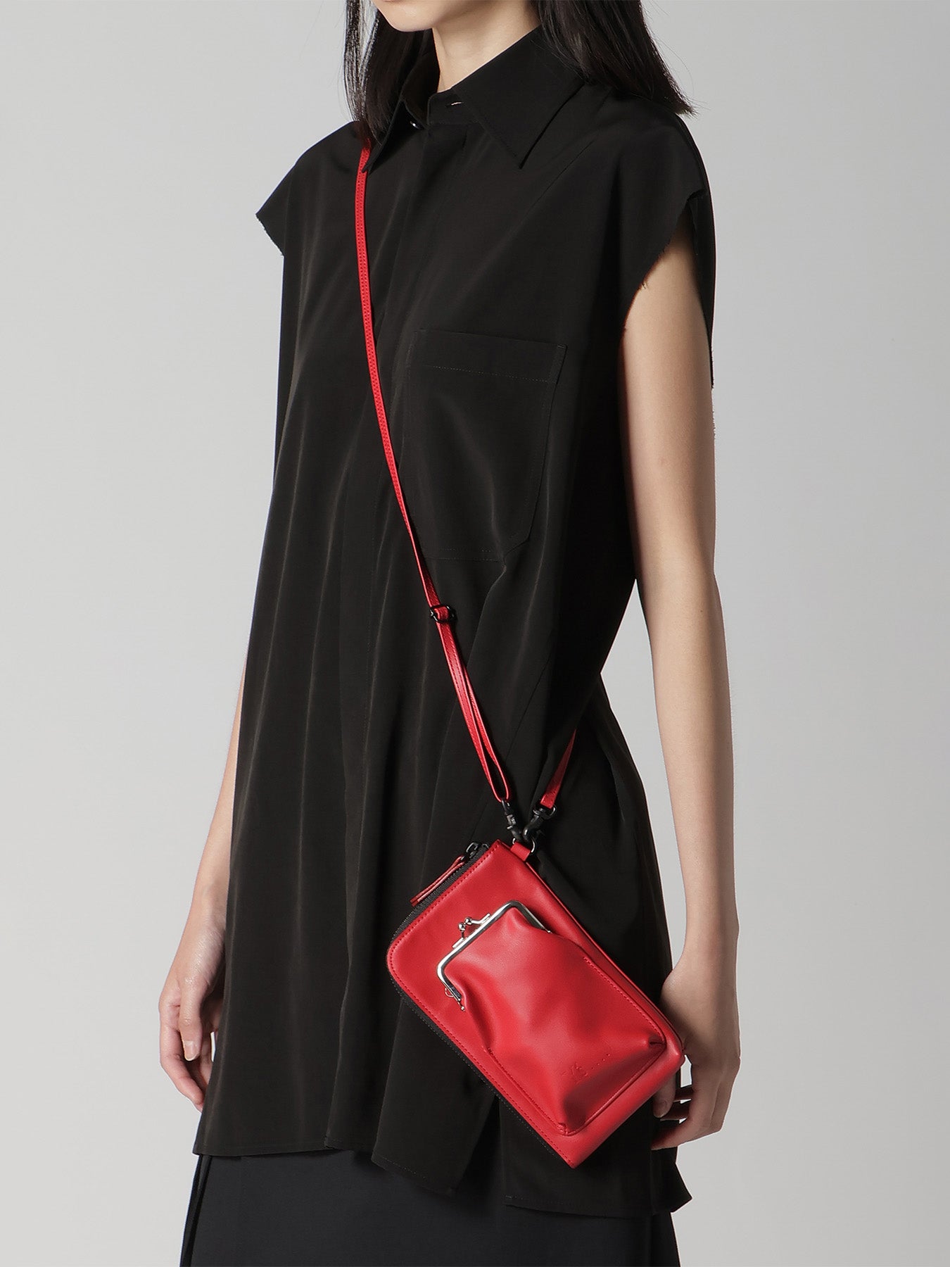 COW LEATHER ZIP NECKLACE – THE SHOP YOHJI YAMAMOTO