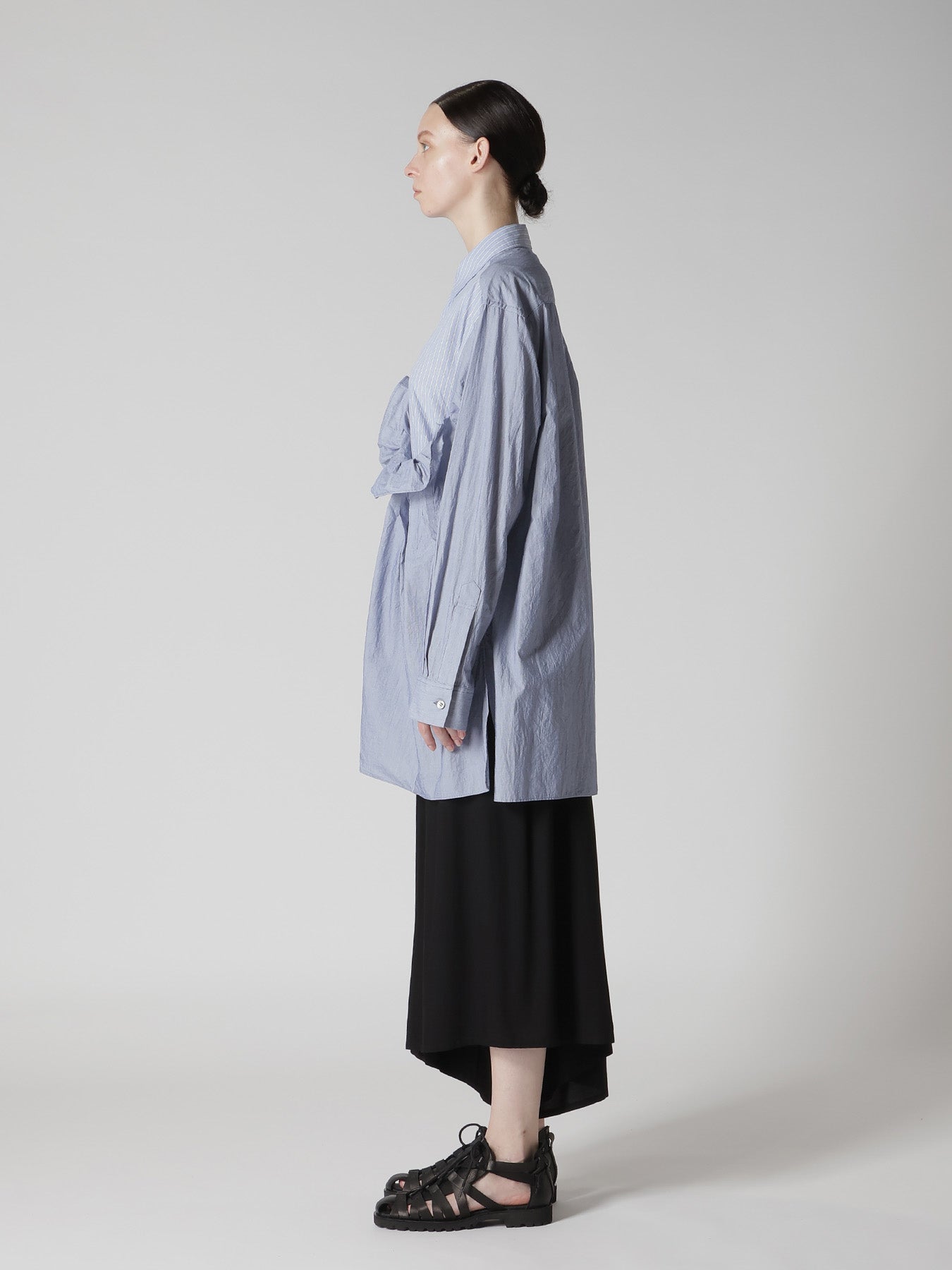 LEFT SIDE TUCK SHIRT