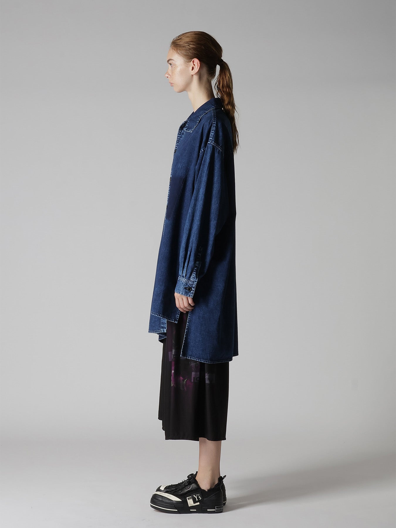 6OZ DENIM CHEMICAL WASH ASYMMETRIC BIG BLOUSE – THE SHOP YOHJI