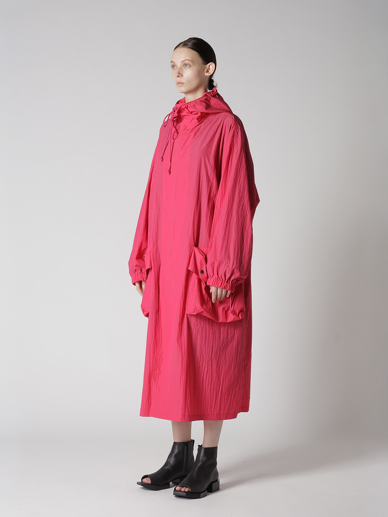 NY/ JET TAFFETA HOODED BIG COAT