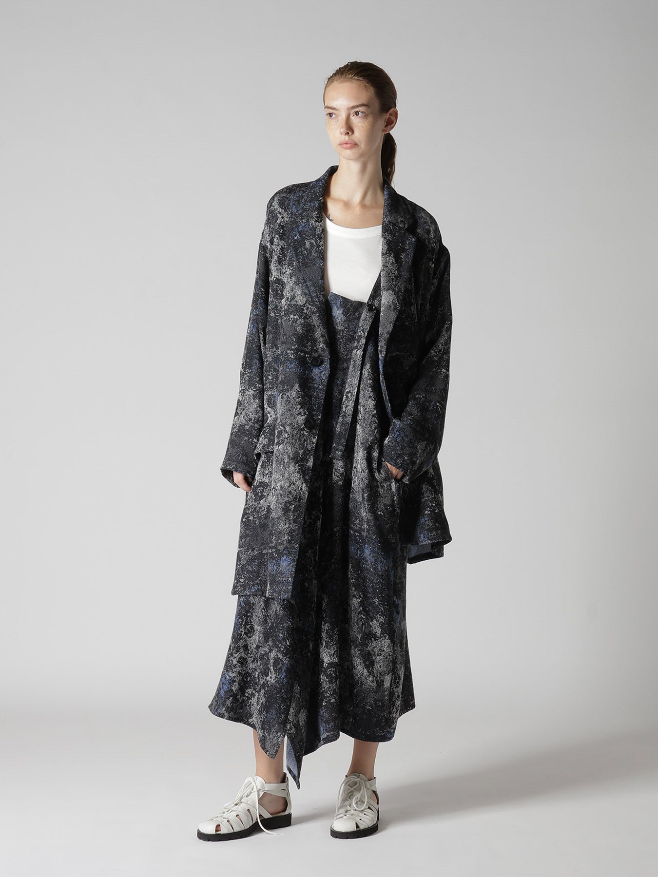RUG PATTERN JACQUARD SHOULDER STRAP DRESS – THE SHOP YOHJI YAMAMOTO