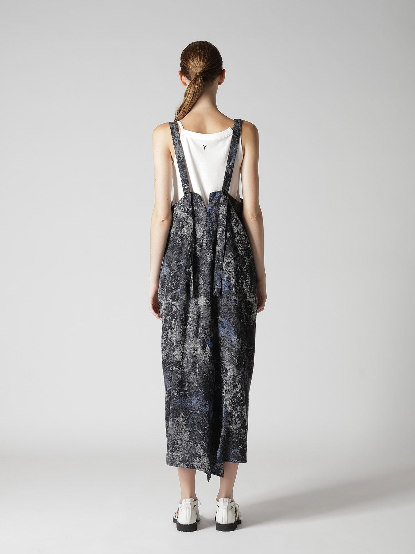 yarmo（ヤーモ）Military Quilted Tabard Dress yarmo（ヤーモ）Military Quilted Tabard Dress Tabard with axes