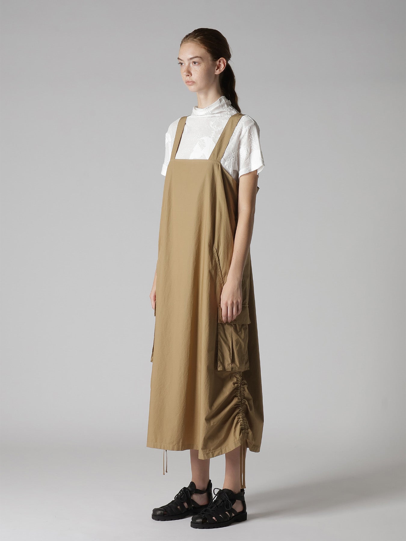 COTTON TYPEWRITER SHIRRING SHOULDER STRAP DRESS