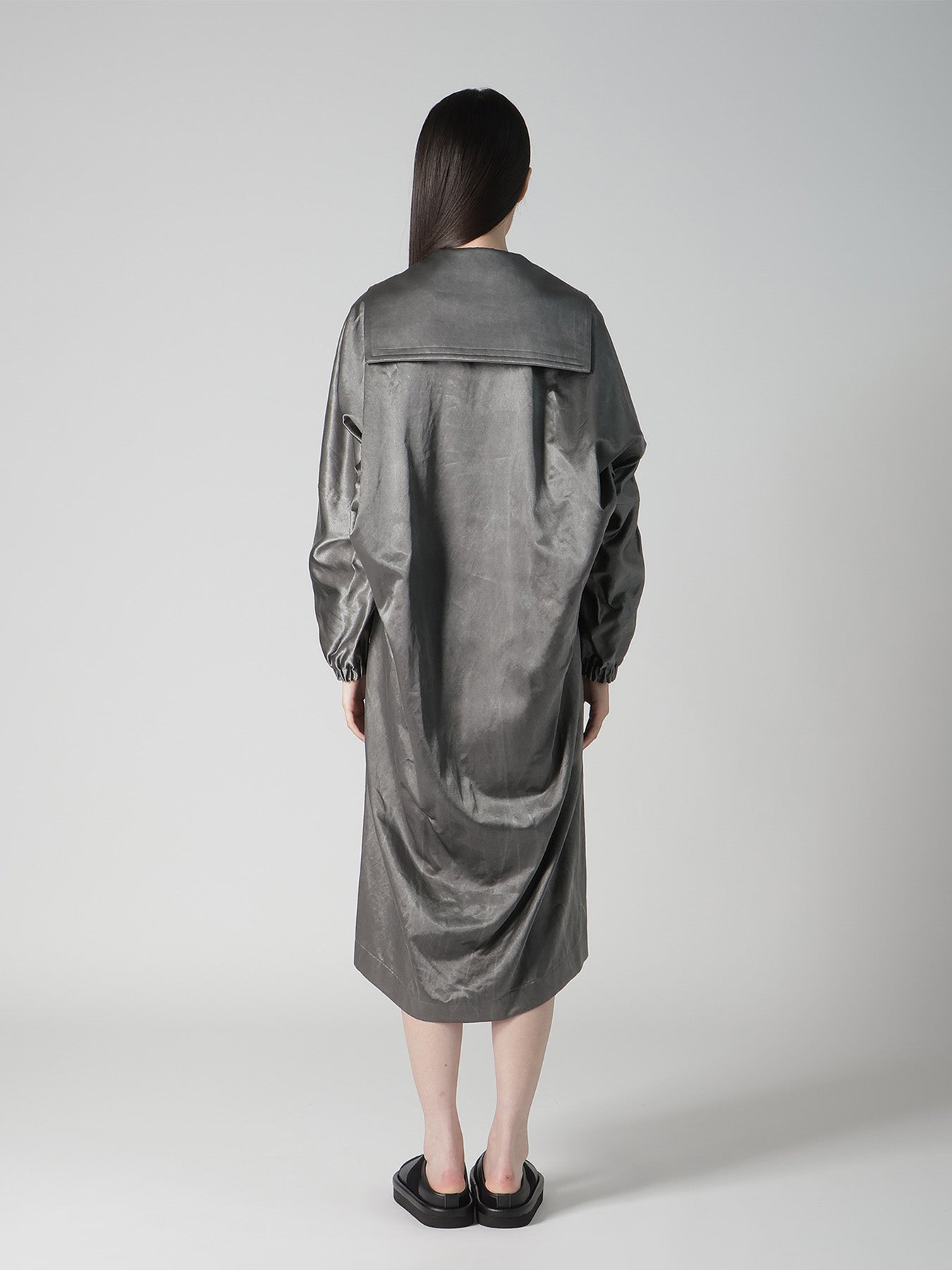 BLEACH SATIN SAILOR COLLAR DRESS