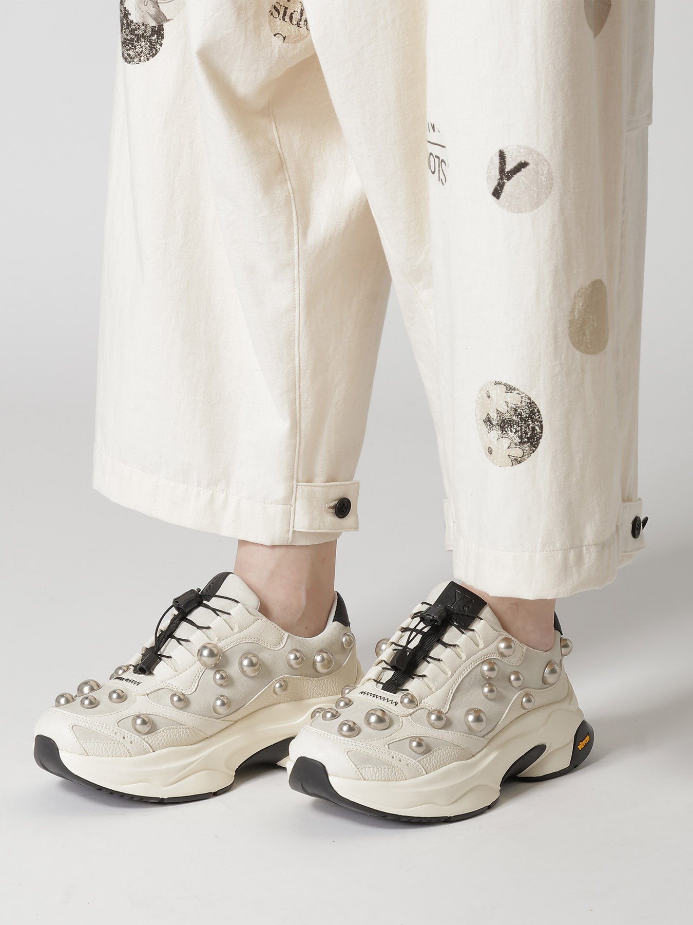 SYNTHETIC LEATHER DOT DAD SNEAKER