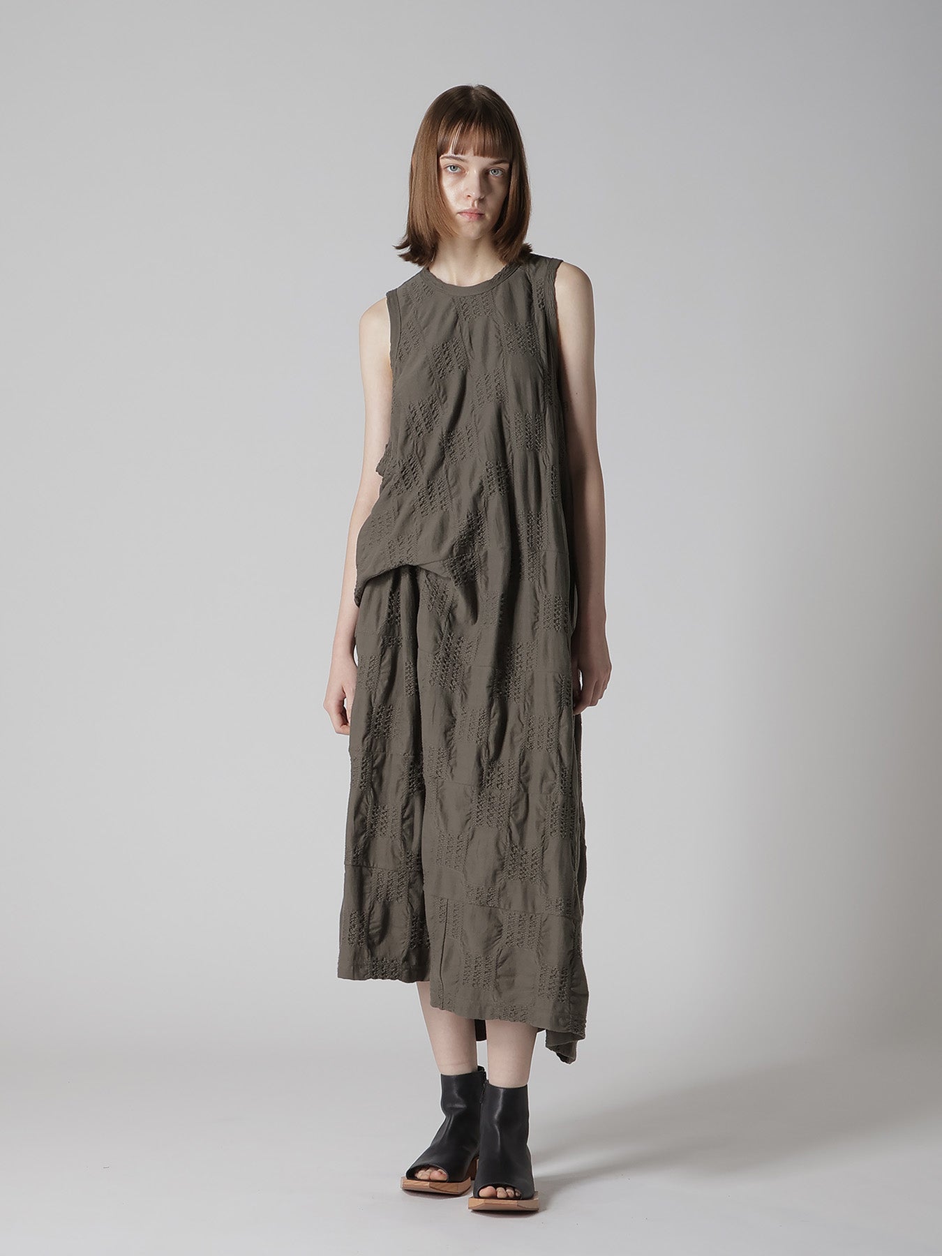 SOFT SMOOTH LEATHER WOOD SOLE BOOTS