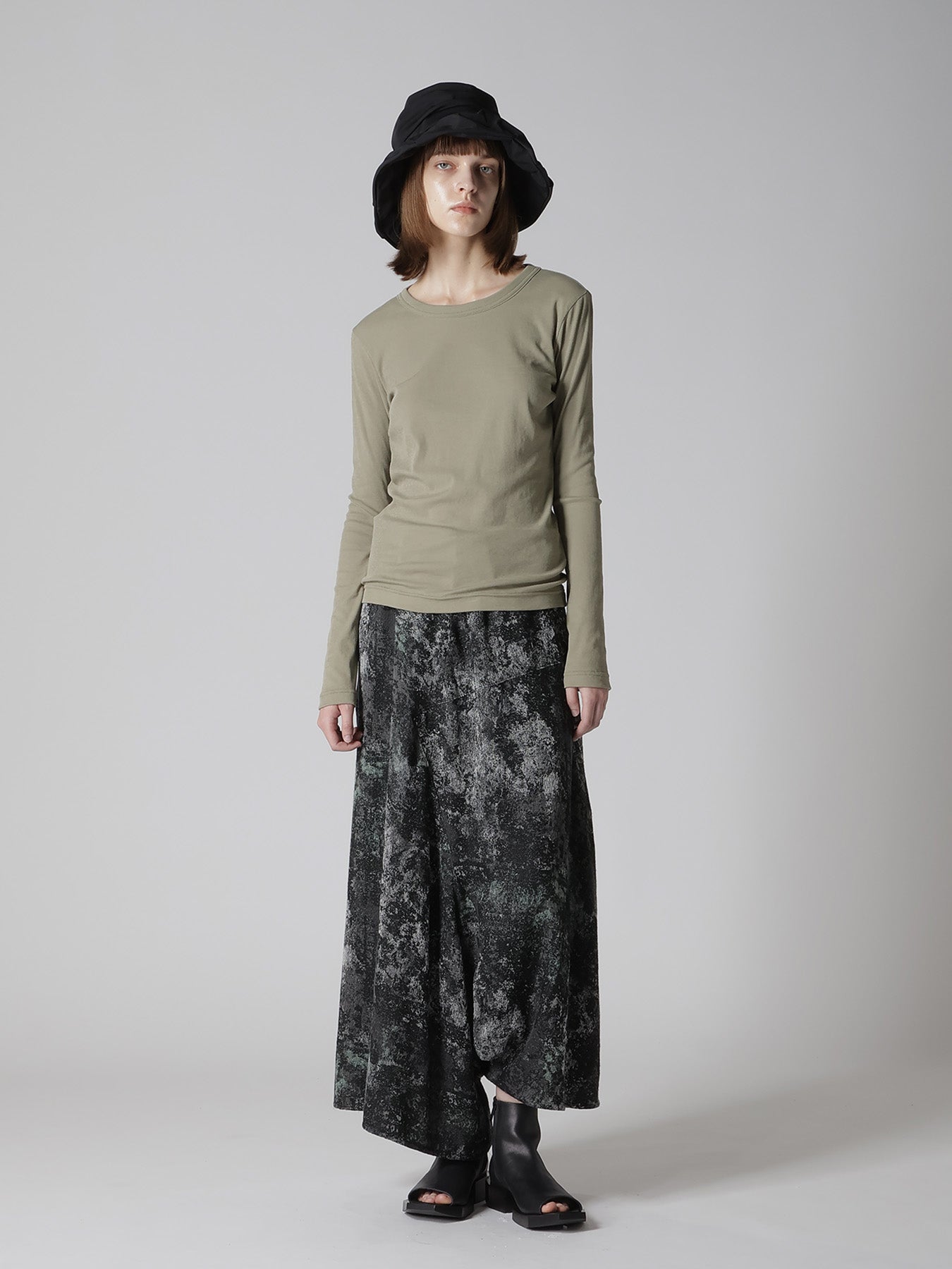 MEMORYSHAPE POLYESTER CASABLANCA