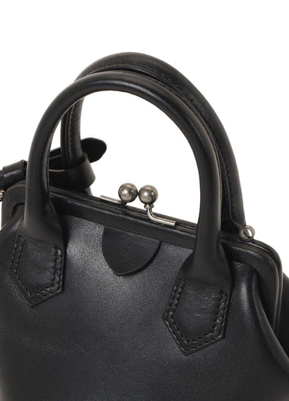 OIL SOFT LEATHER CURVED MINI METAL CLASP BAG