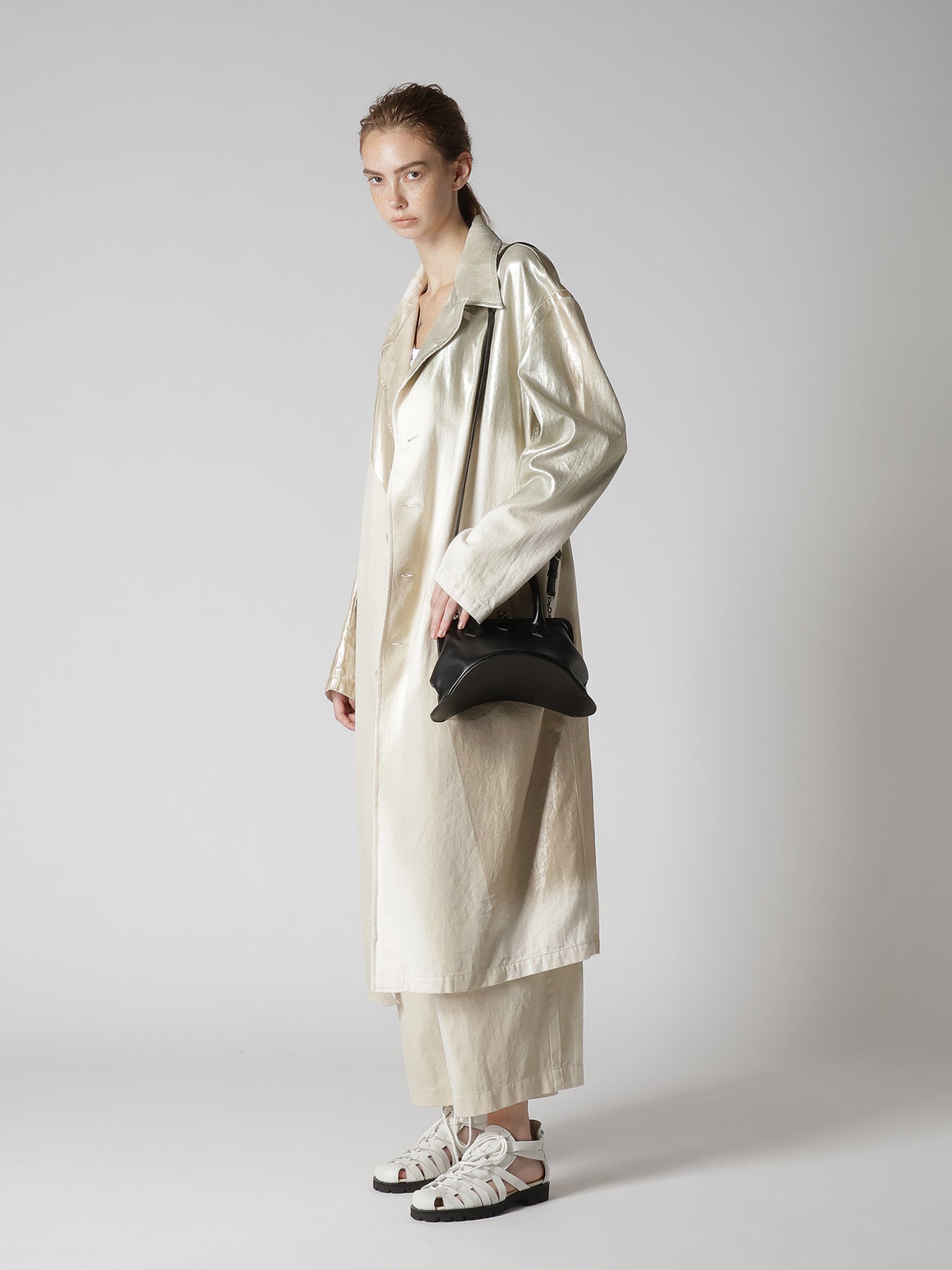 OIL SOFT LEATHER CURVED METAL CLASP BAG – THE SHOP YOHJI YAMAMOTO