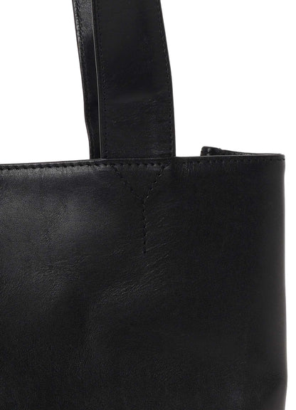 OIL SOFT LEATHER CURVED TOTE BAG