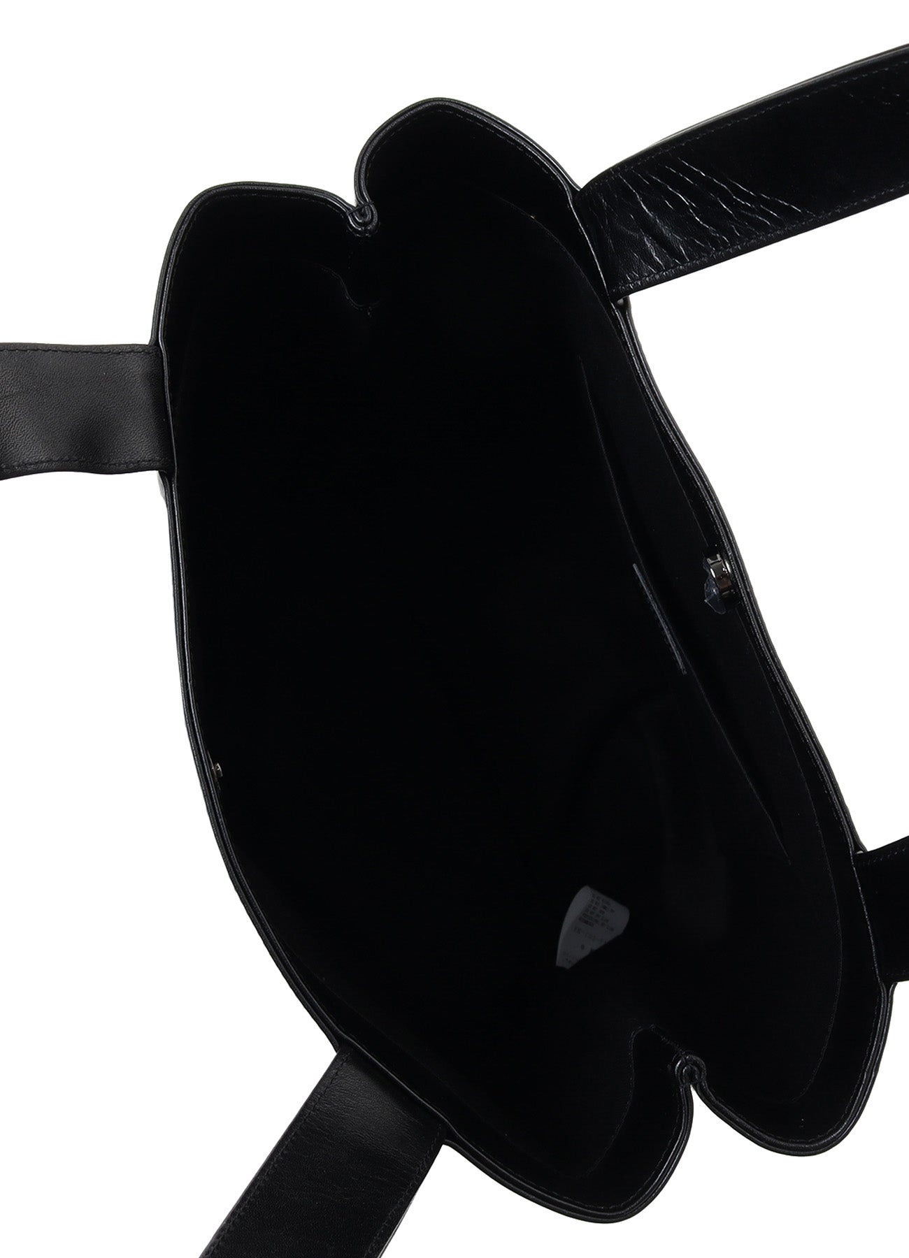 OIL SOFT LEATHER CURVED TOTE BAG