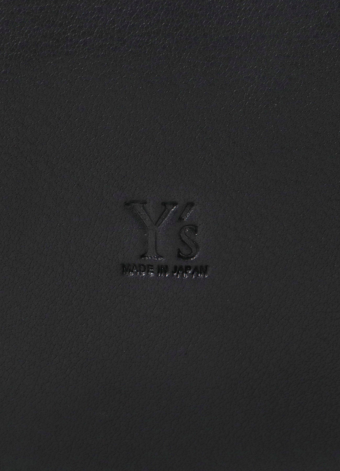 SOFT LEATHER METAL CLASP POUCH