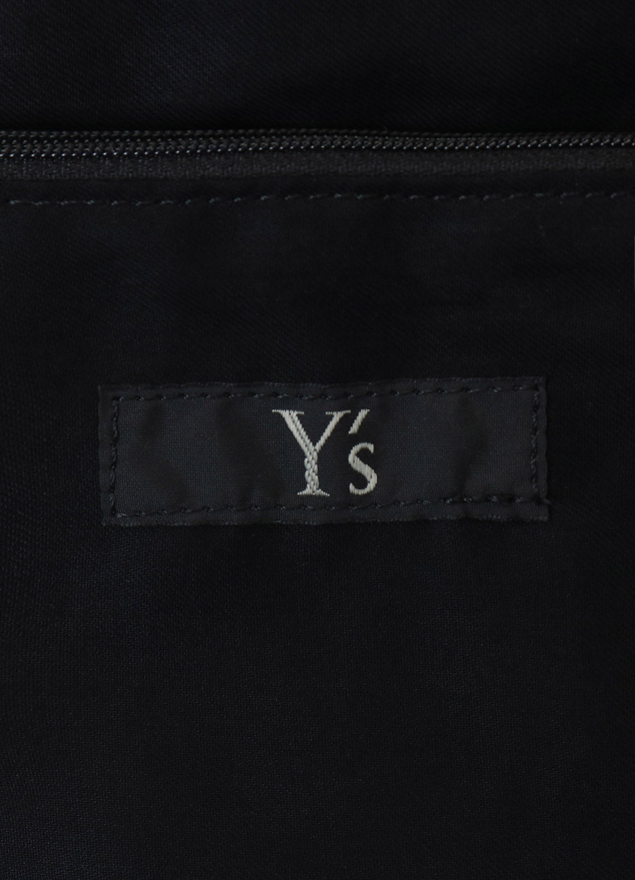 SURFACE-DYED SOFT TAN LEATHER GYOZA BAG