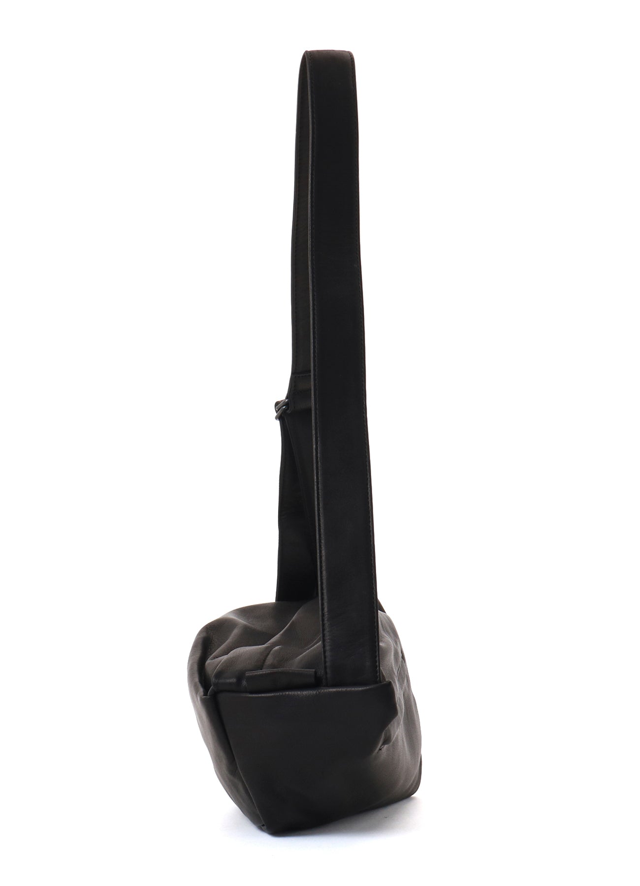 WATER DYED SOFT LEATHER TUCK SHOULDER BAG S