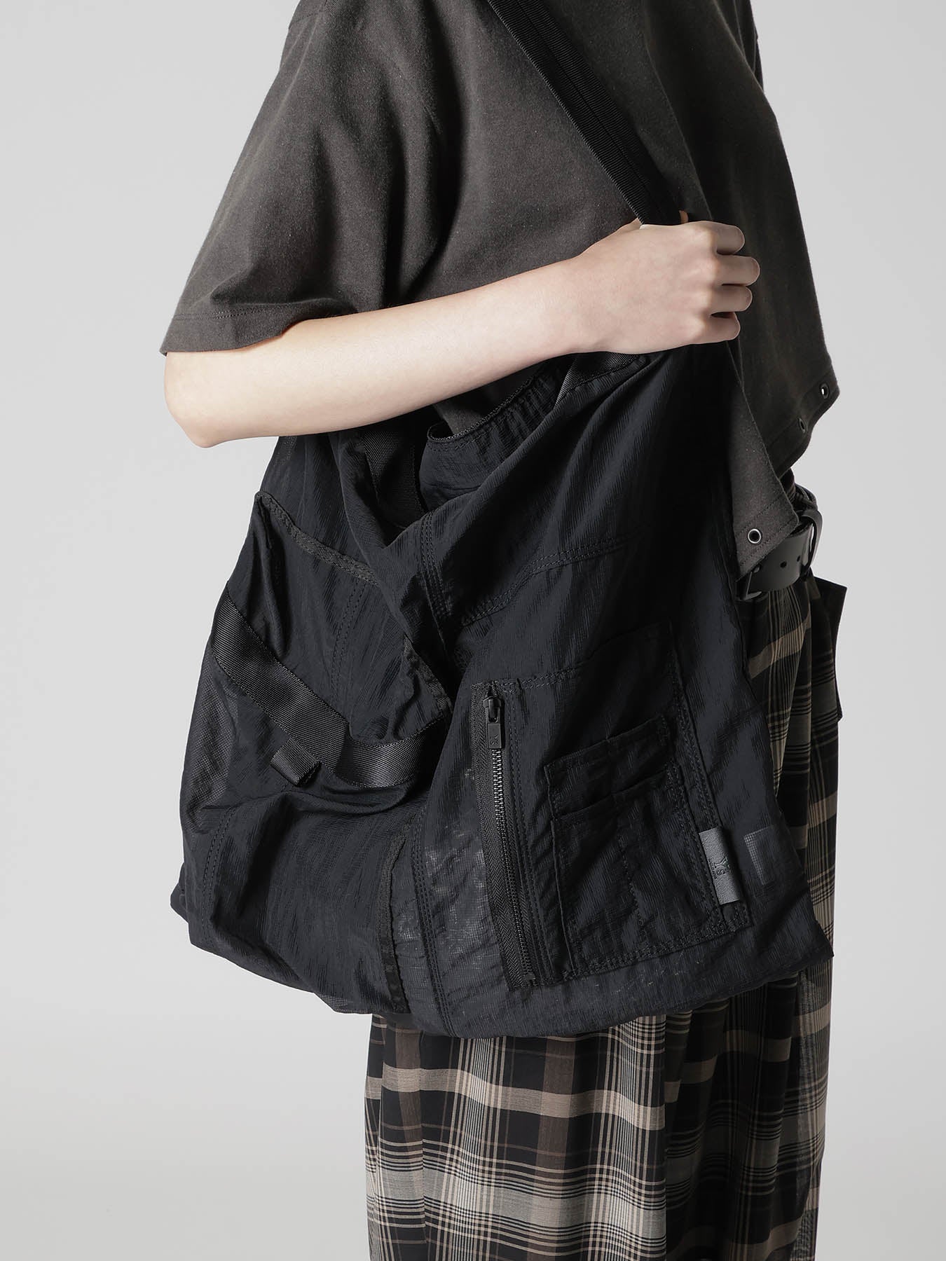 SHEER RIPSTOP NYLON BIG SHOULDER BAG – THE SHOP YOHJI YAMAMOTO SHEER RIPSTOP NYLON BIG SHOULDER BAG – THE SHOP YOHJI YAMAMOTO