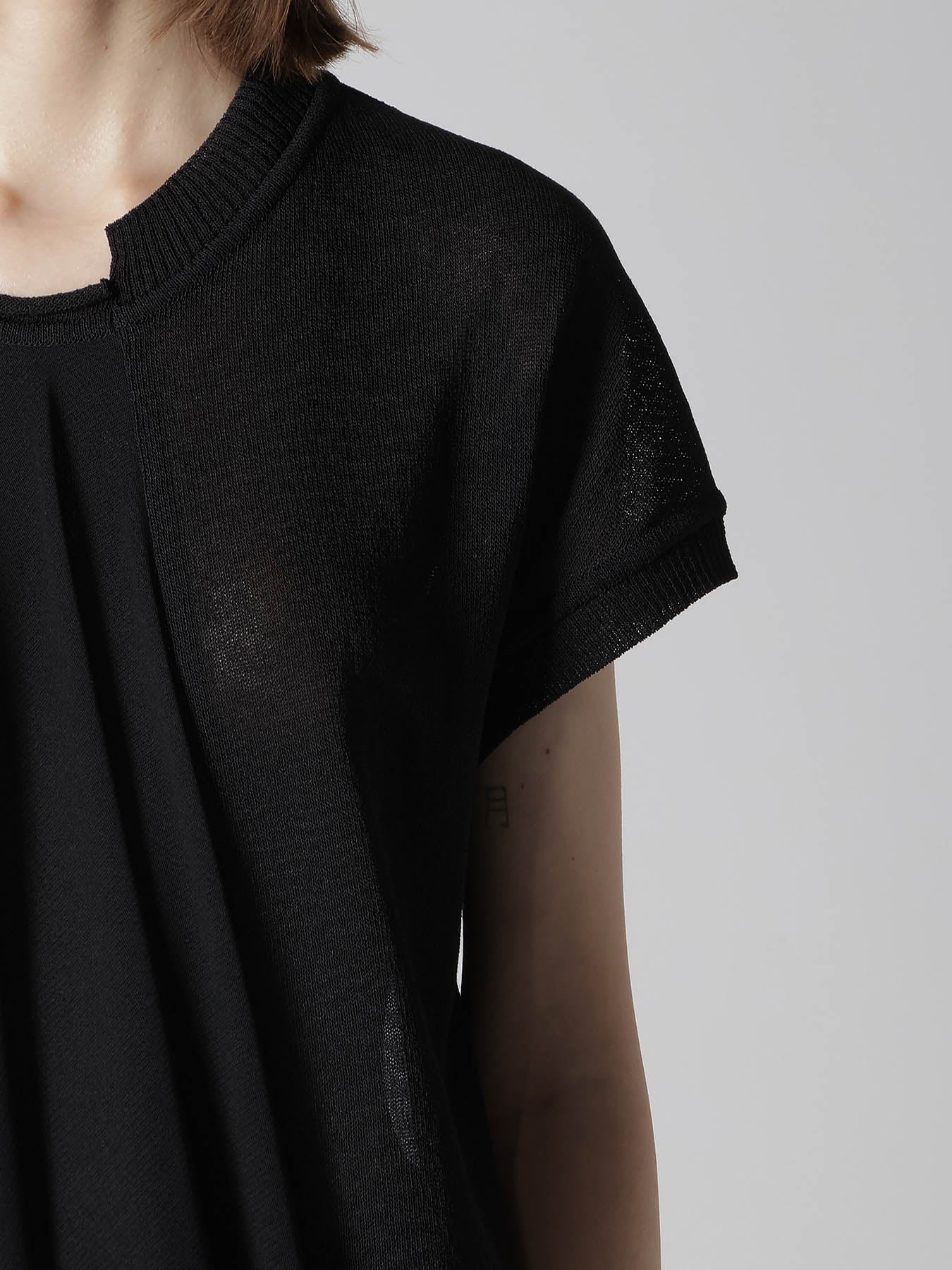 POLYESTER TULLE ASYMMETRIC PULLOVER