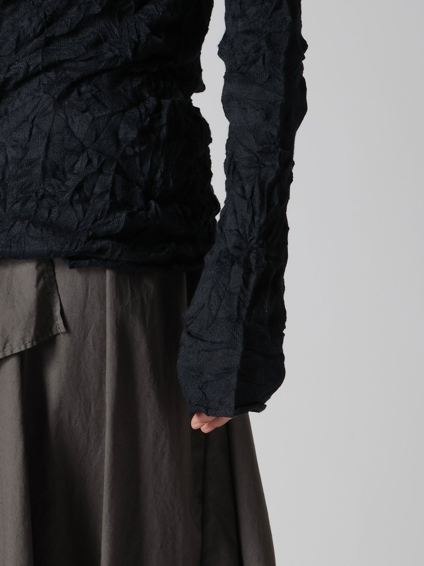 WRINKLED OFF NECK LONG SLEEVE CARDIGAN