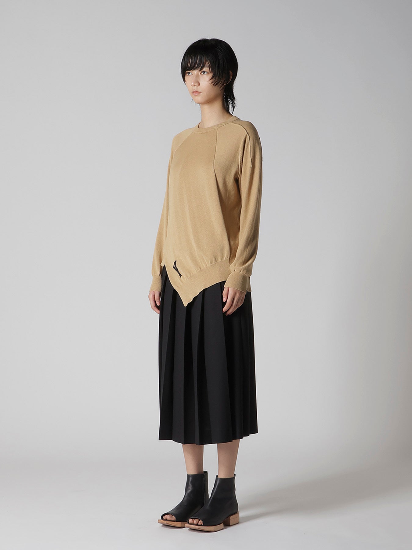 "Y" INTERSIA JERSEY LONG SLEEVE PULLOVER