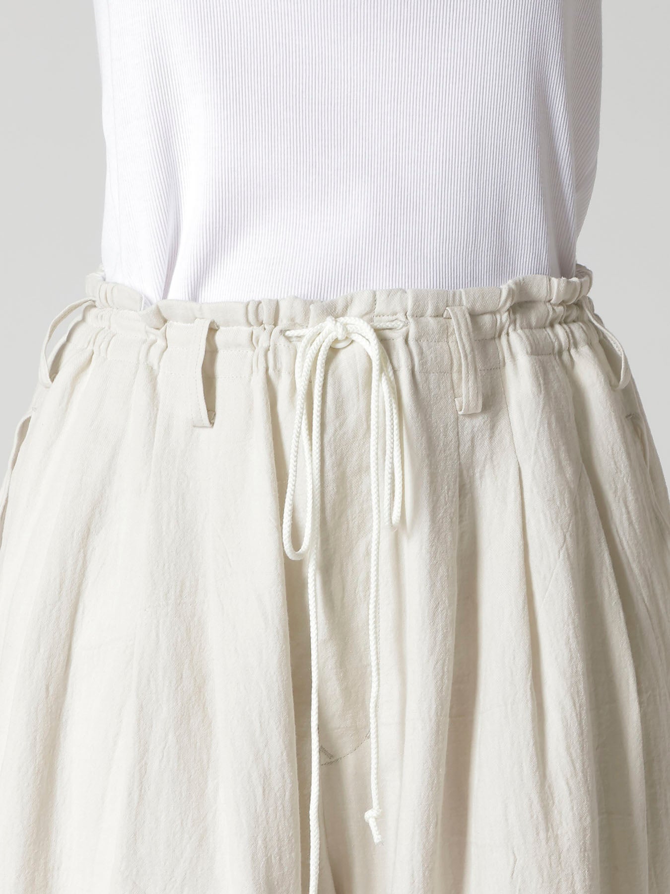 C/LI VIYELLA FANAGE 3 TUCK HALF PANTS