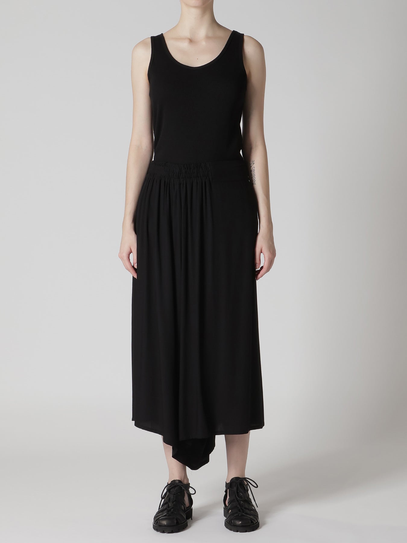 RAYON TWILL RIGHT SIDE GATHER PANTS