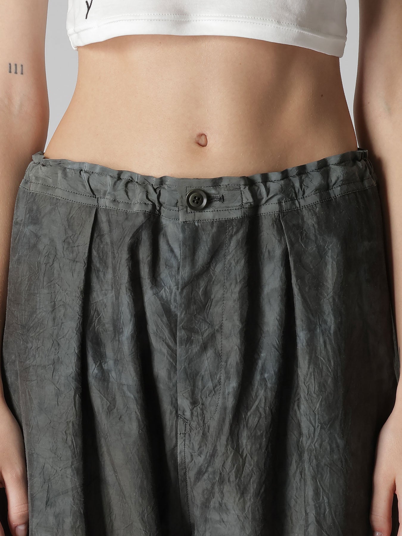 "CHUSEN" FRONT TUCK PANTS