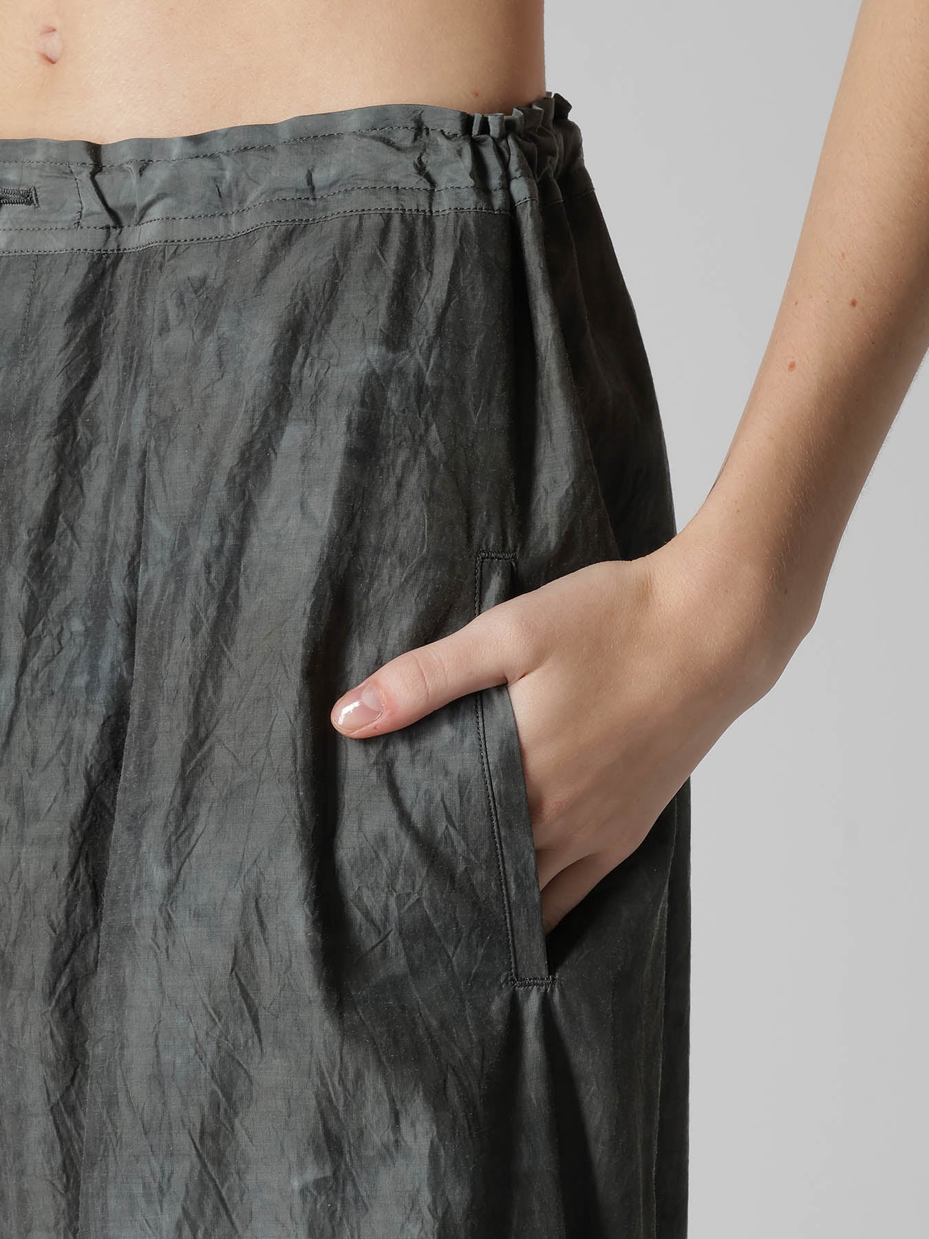 "CHUSEN" FRONT TUCK PANTS