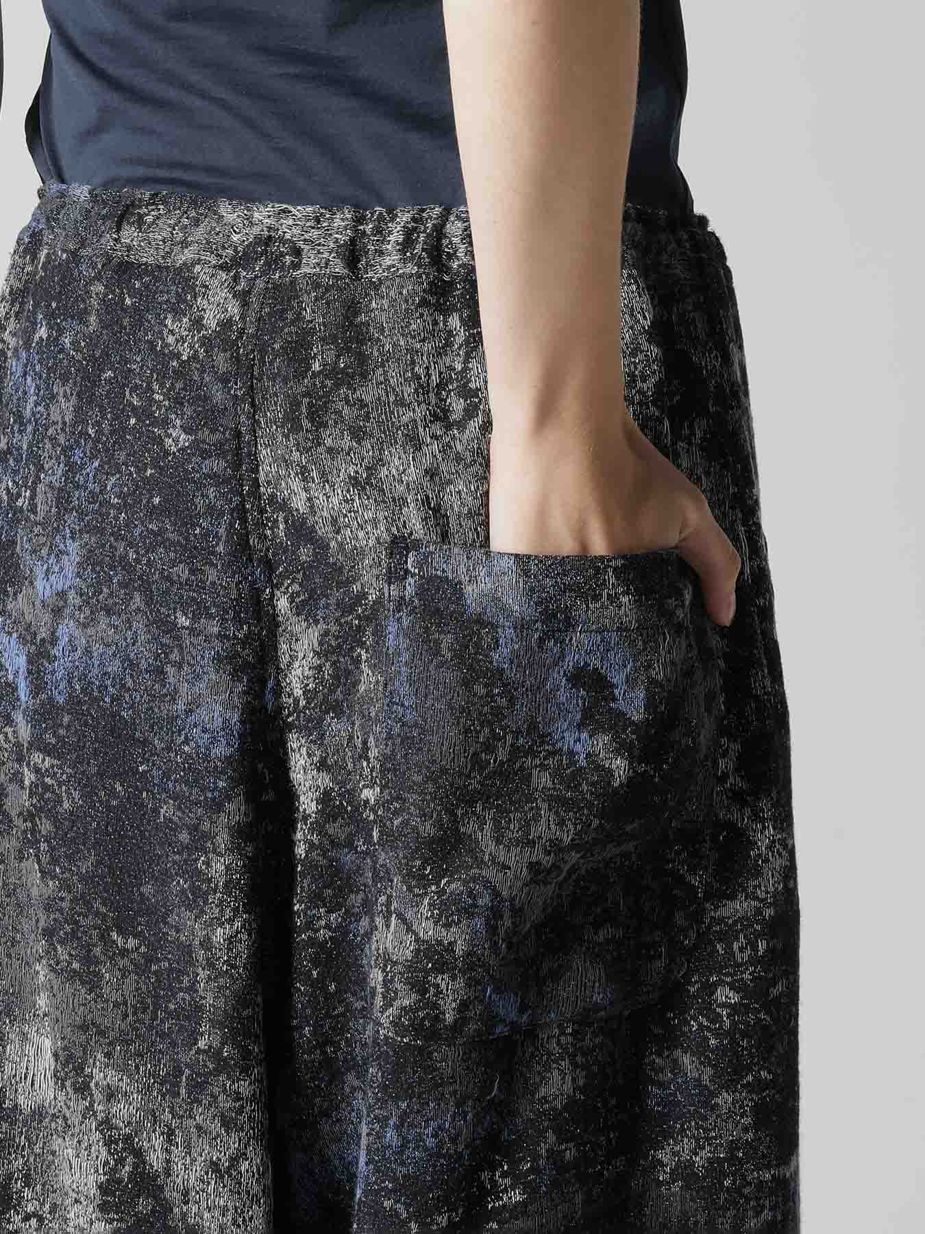 RUG PATTERN JACQUAR FRONT TUCK MACKIN PANTS