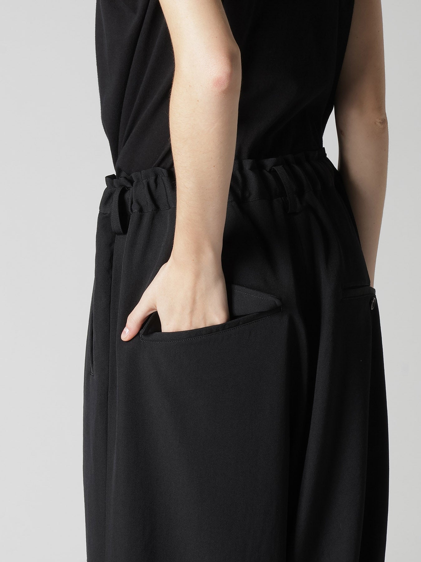 WOOL GABARDINE HEM CUFFS SAROUEL PANTS – THE SHOP YOHJI YAMAMOTO