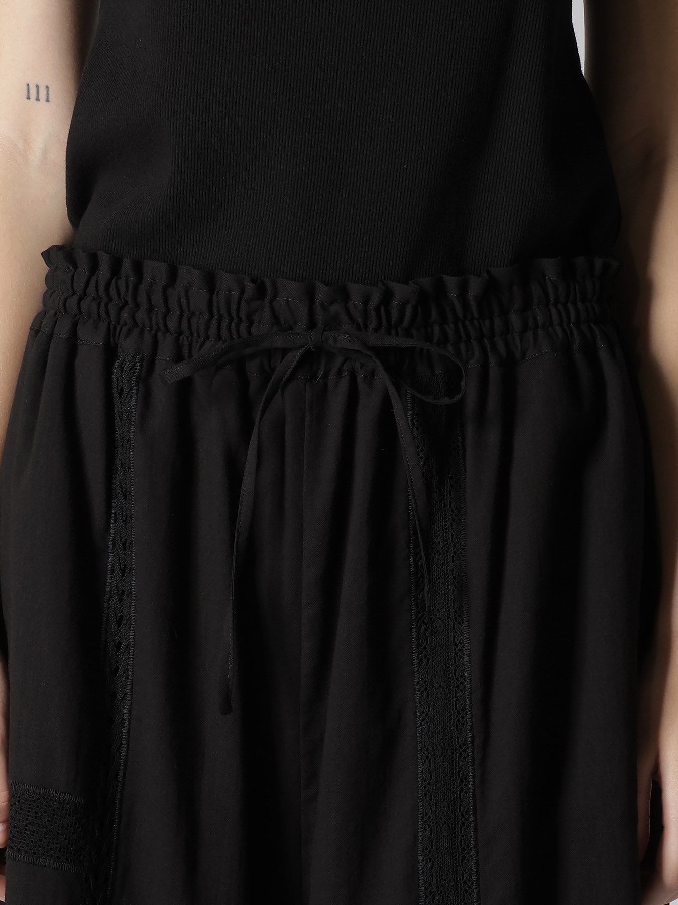 COTTON LACE PATCHWORK GATHER PANTS