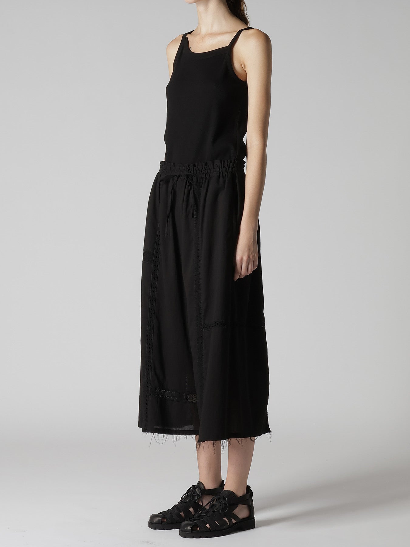 COTTON LACE PATCHWORK GATHER PANTS