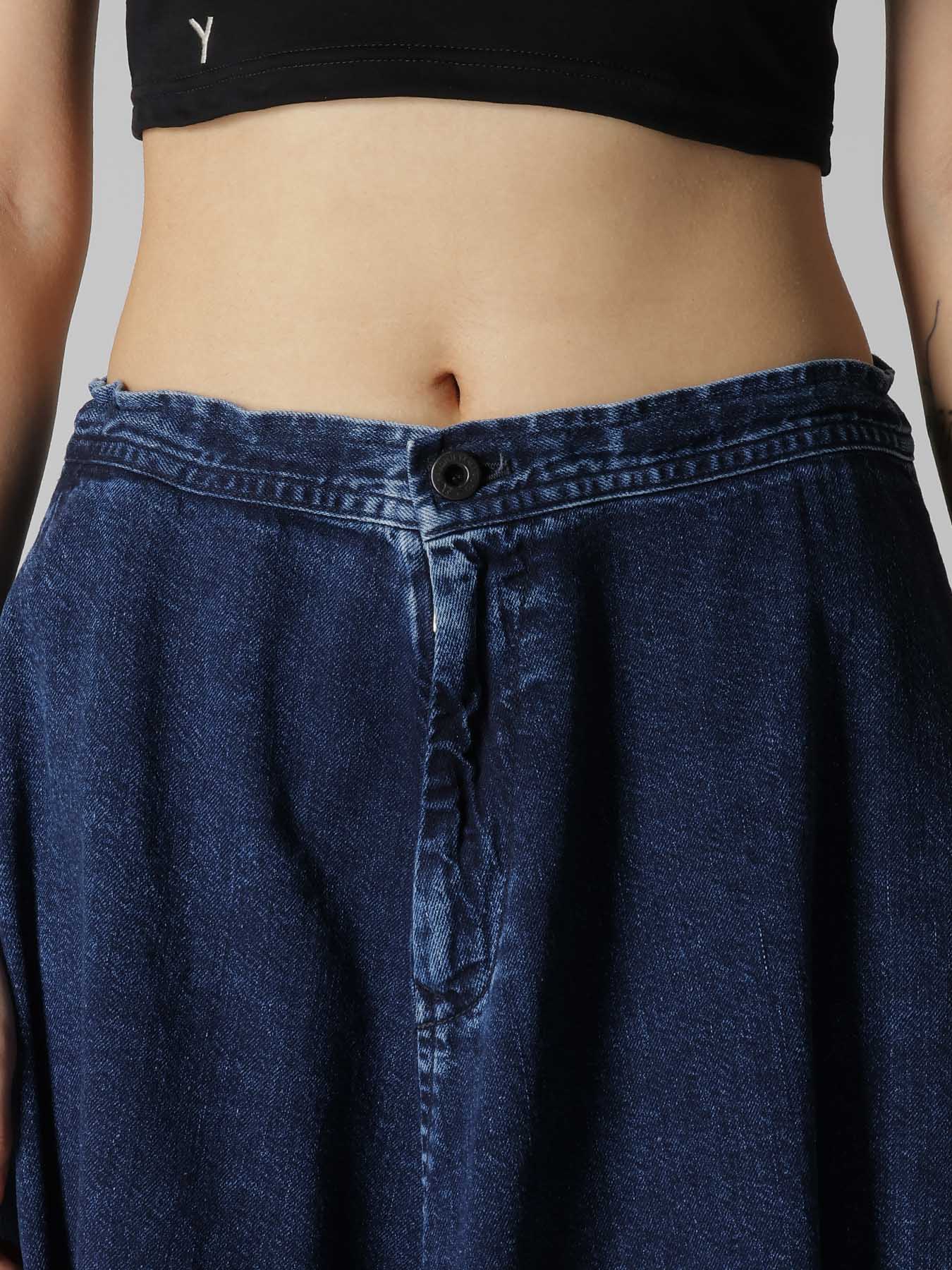 8OZ DENIM CHEMICAL WASH POCKET FLARE SKIRT