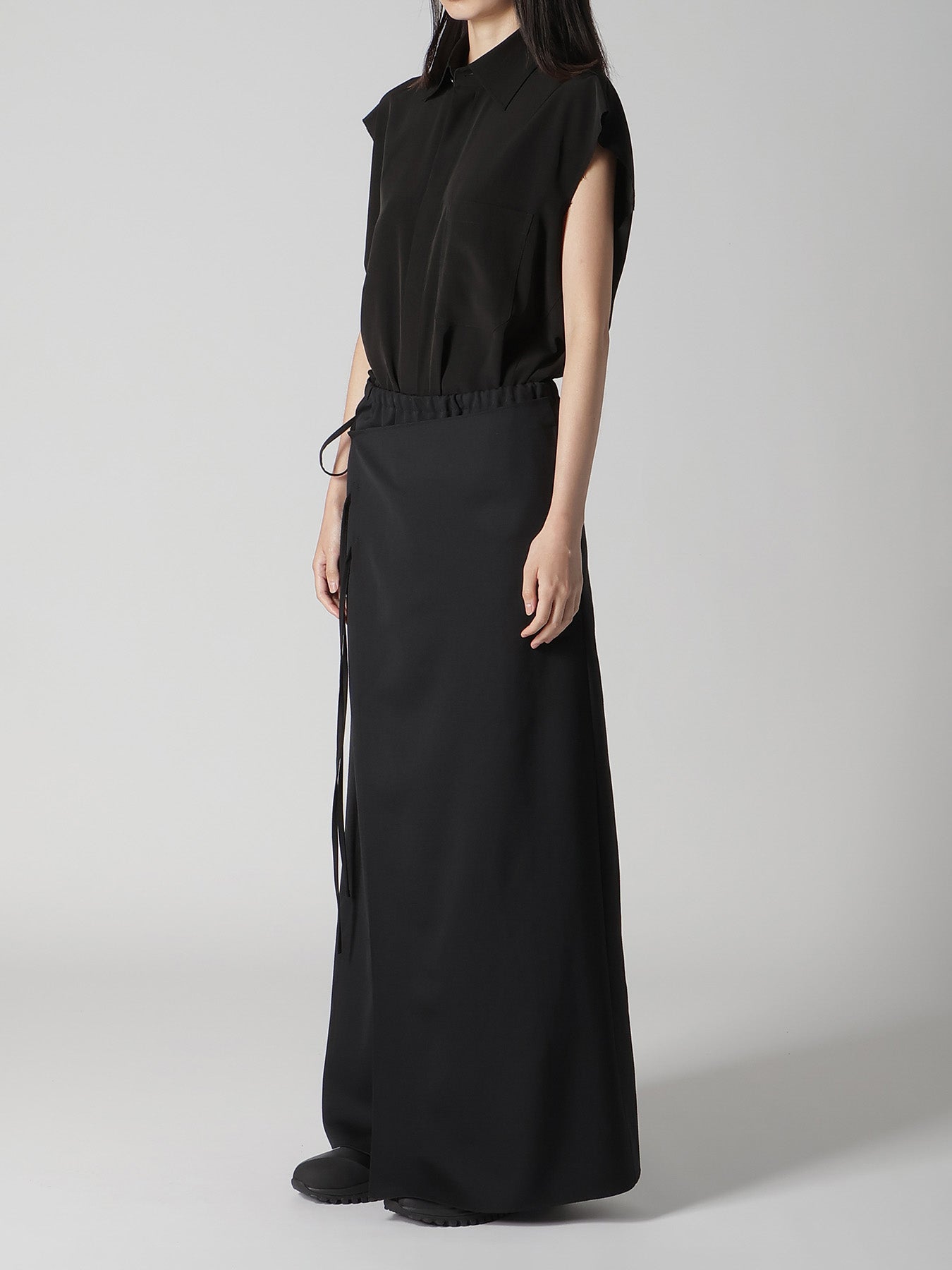 WOOL GABARDINE WRAP SKIRT