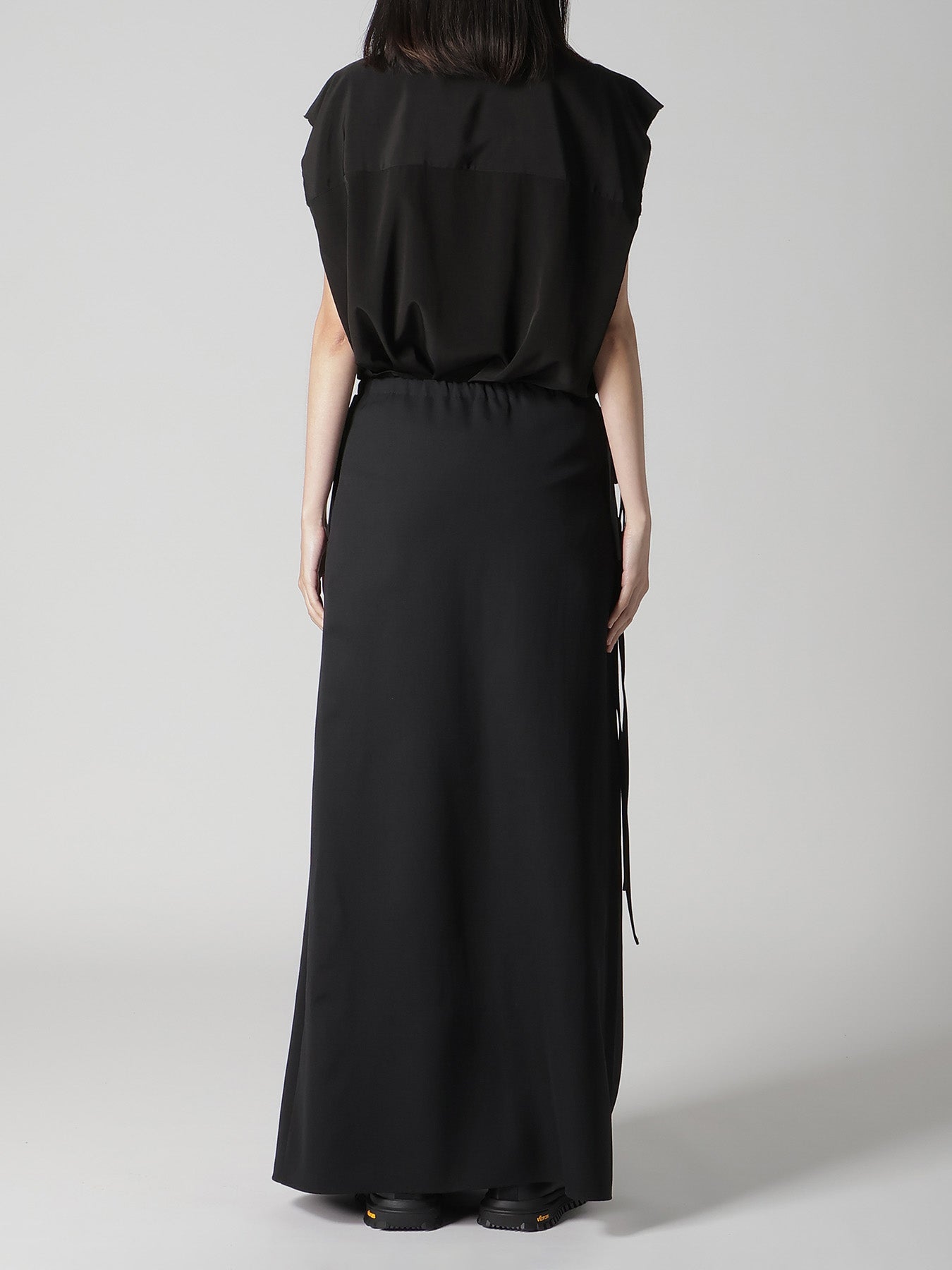 WOOL GABARDINE WRAP SKIRT