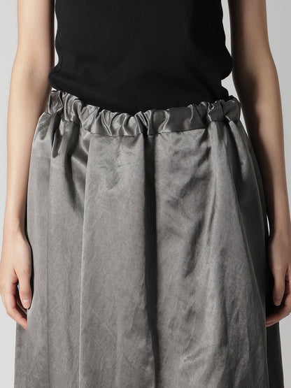 BLEACH SATIN TUCK SKIRT