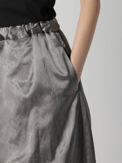 BLEACH SATIN TUCK SKIRT