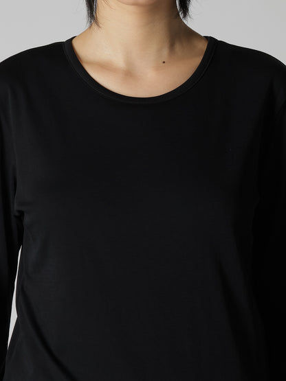 "Y" EMBROIDERY ROUND NECK LONSLEEVE TEE