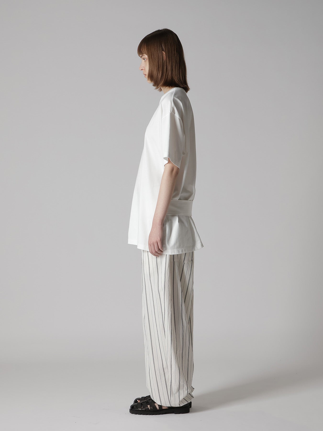 COTTON JERSEY SLIT SHORT SLEEVE TEE