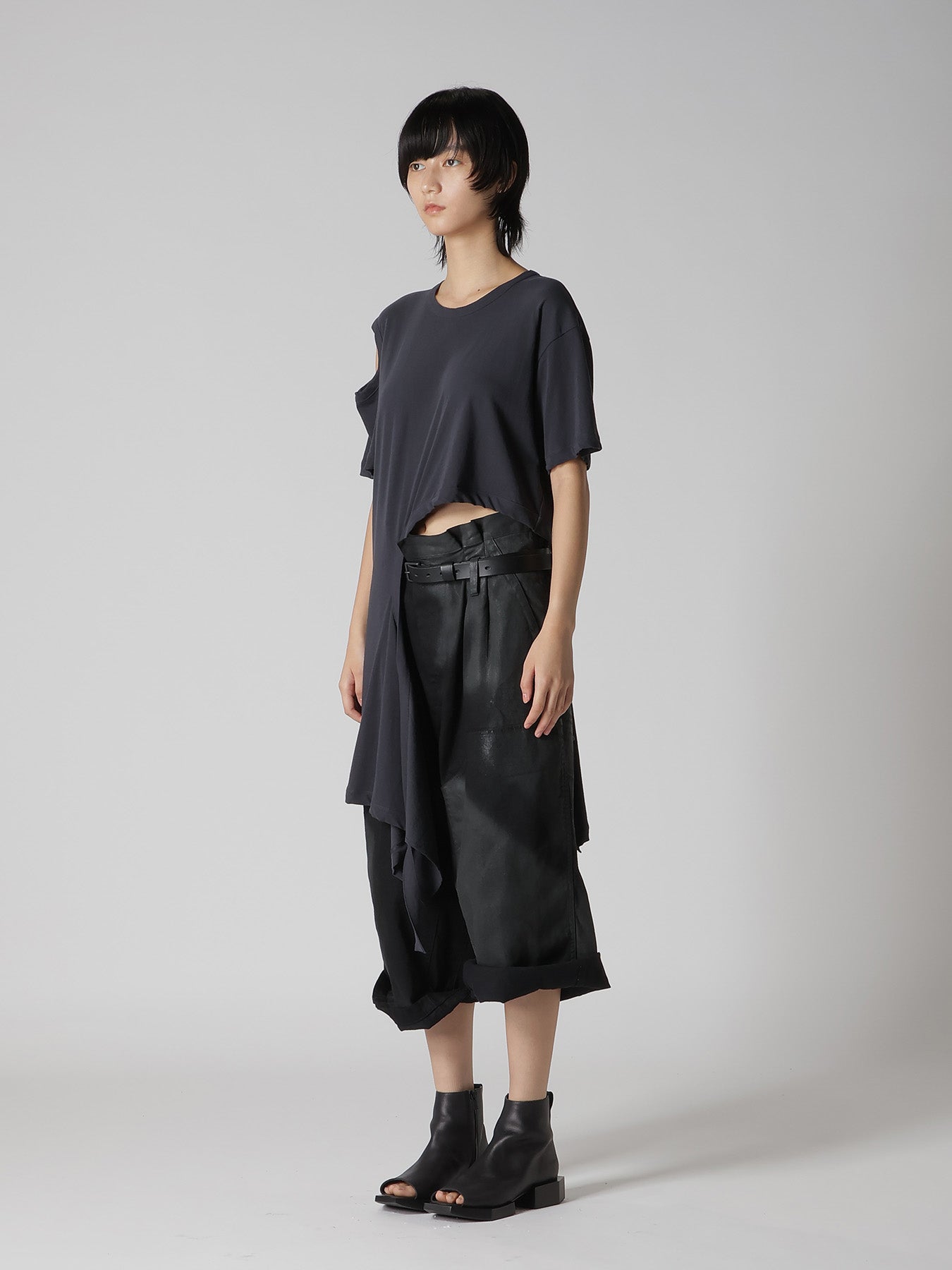 HARD-TWISTED JERSEY HOLLOW TEE B