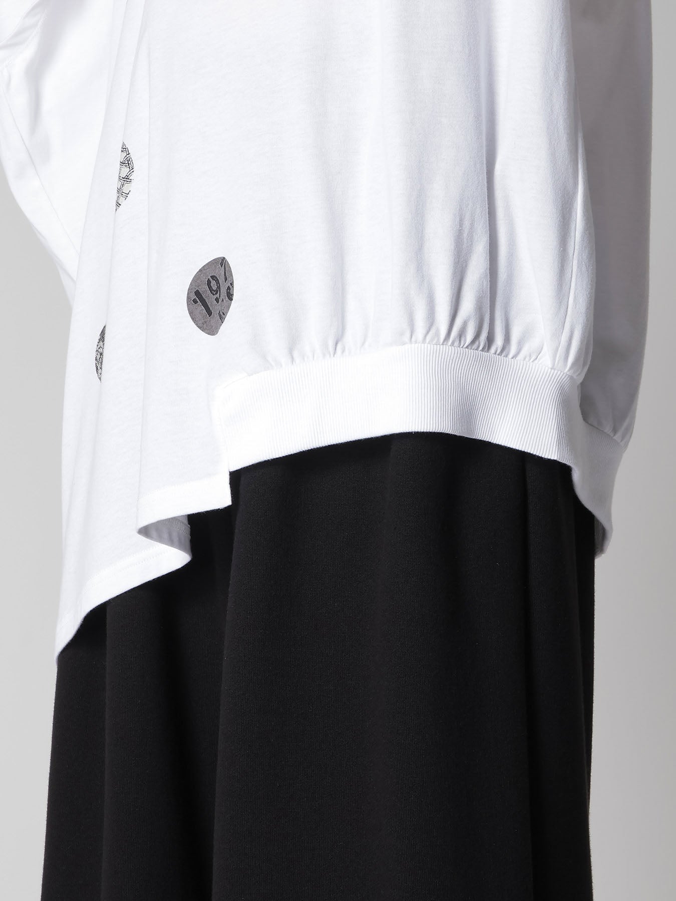 JERSEY ANGEL DOT PIGMENT PRINT ASYMMETRIC TEE