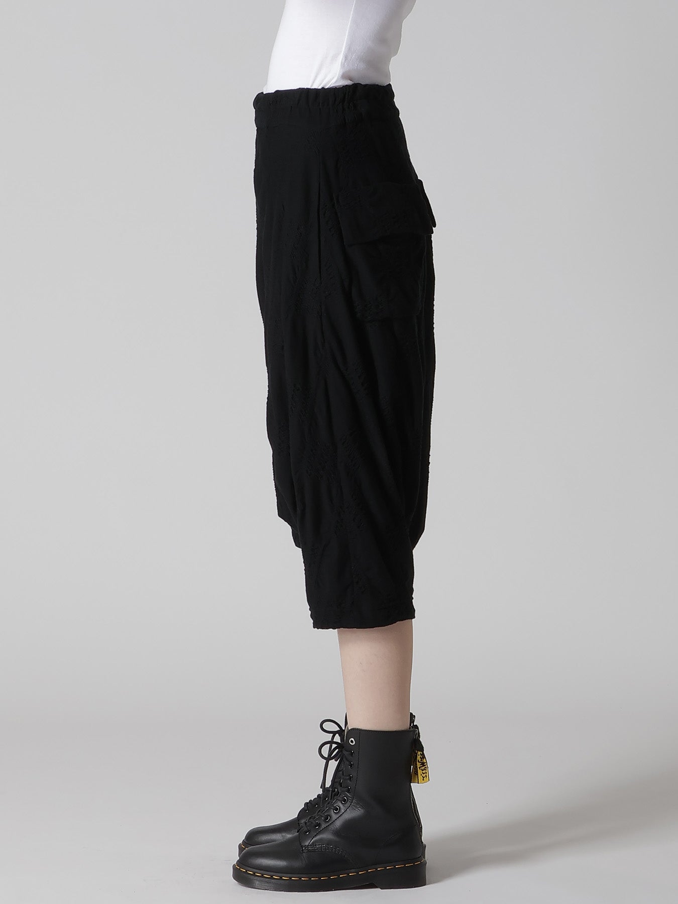 BLOCK TUCK JQ SAROUEL PANTS