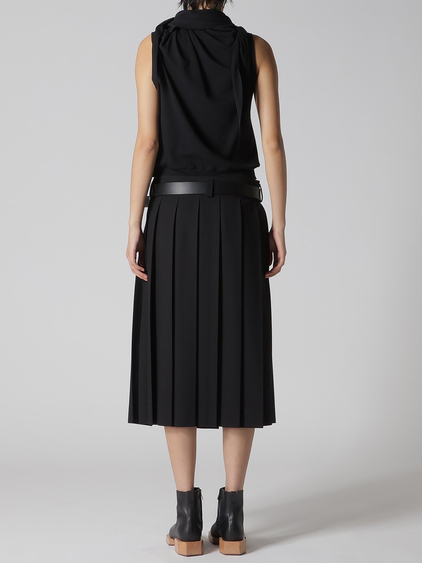 POLYESTER PLEATED SKIRT